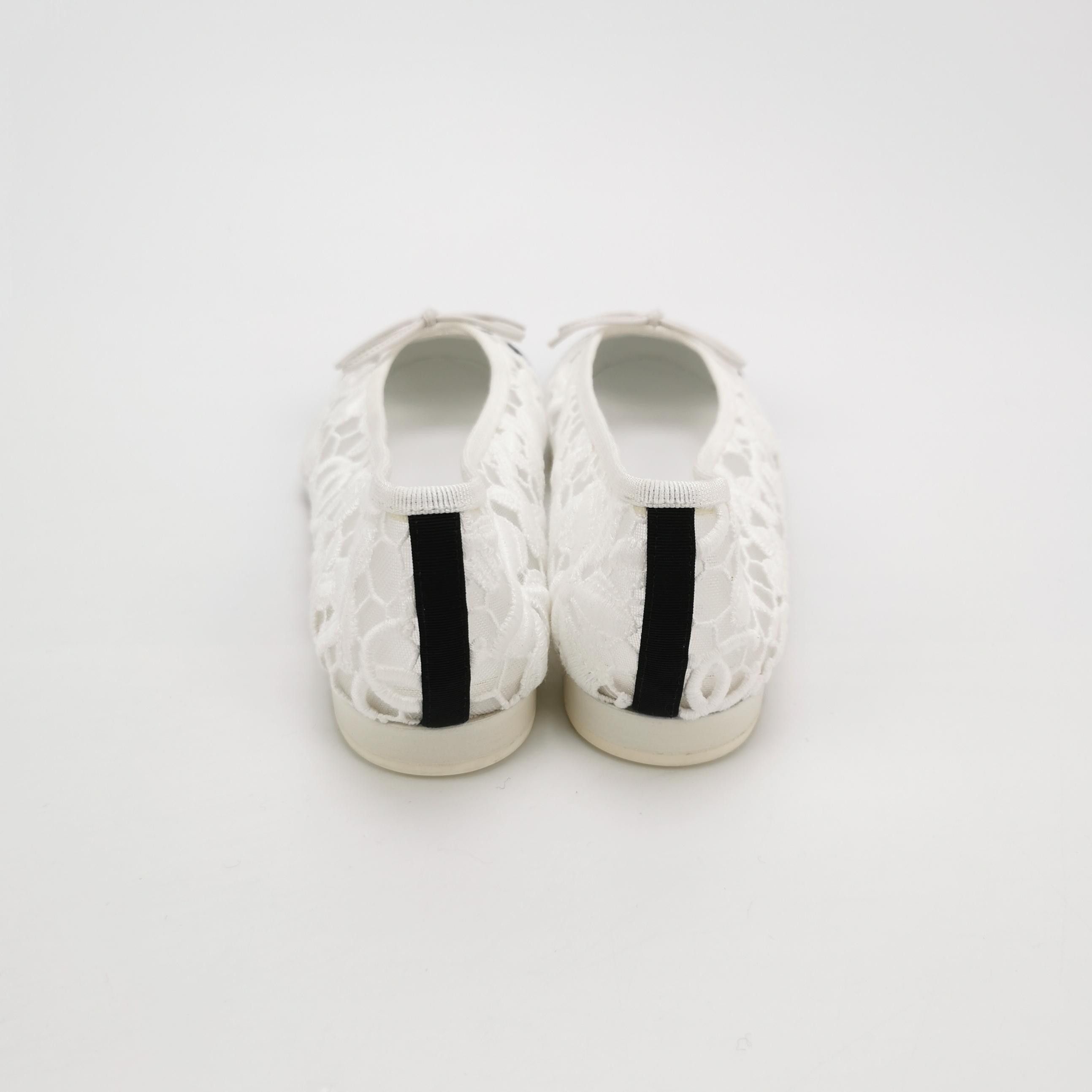 Chanel Chanel Women 6-5 Flats Size US 6.5 / IT 36.5 - 4 Thumbnail