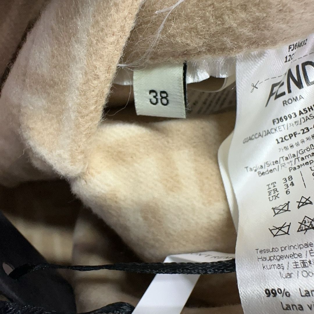 Fendi Fendi Reversible Logo Wool Jacket Size 38 Size XS / US 0-2 / IT 36-38 - 7 Thumbnail