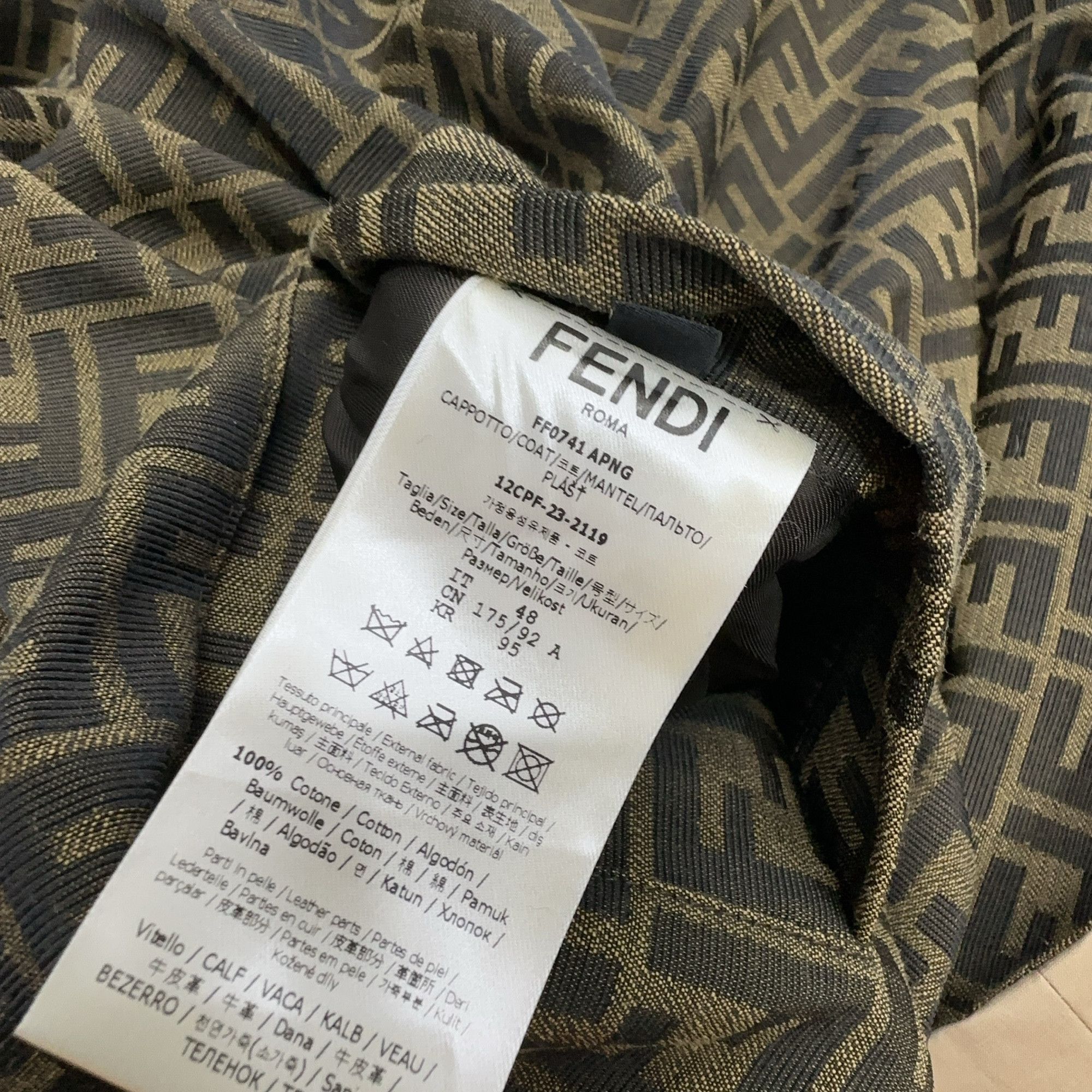 Fendi Fendi FF Logo Mackintosh Coat Size 48 Size US M / EU 48-50 / 2 - 3 Thumbnail