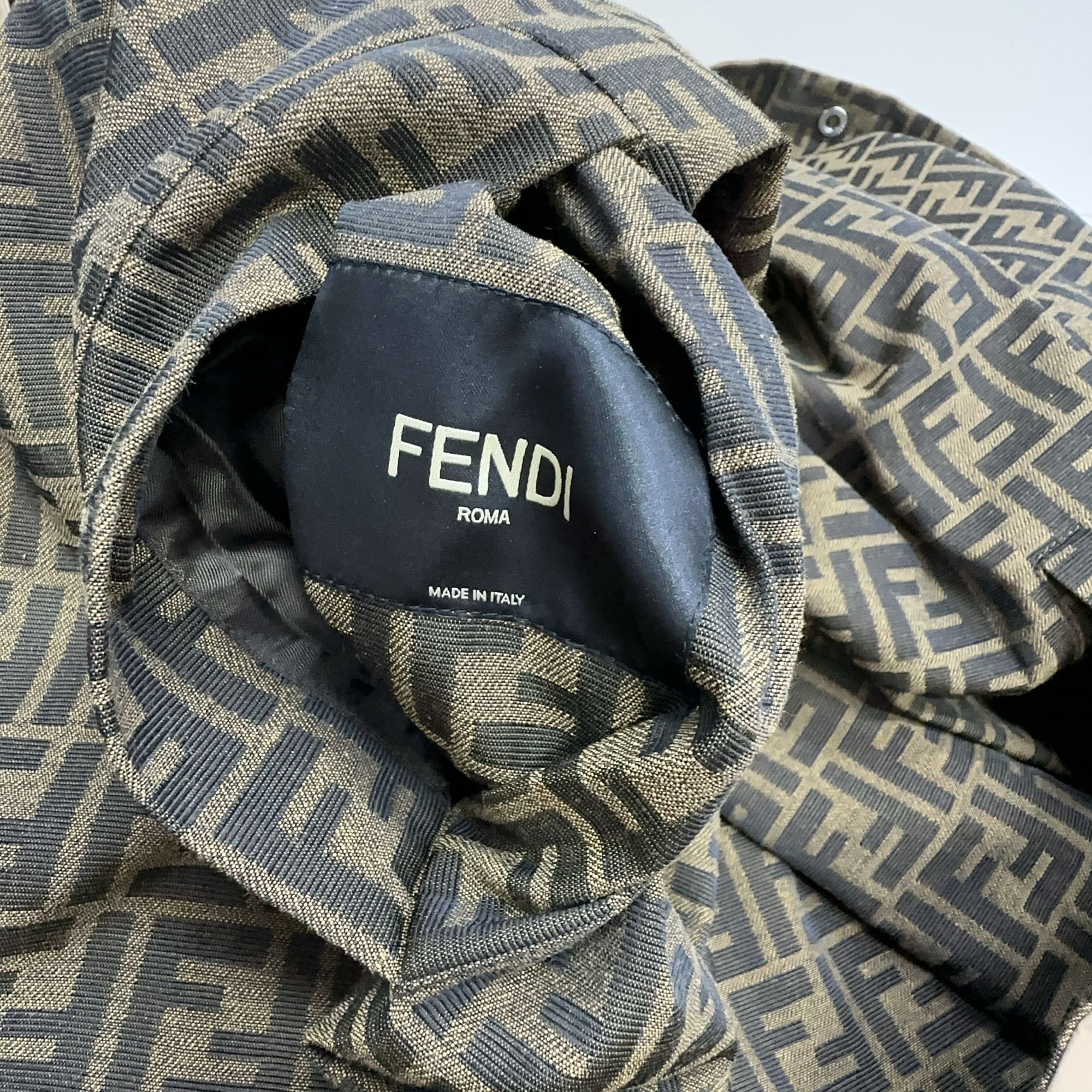 Fendi Fendi FF Logo Mackintosh Coat Size 48 Size US M / EU 48-50 / 2 - 5 Thumbnail