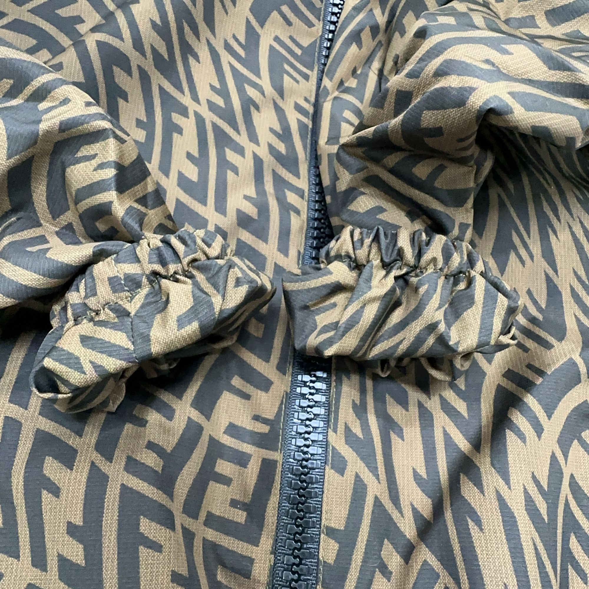 Fendi Fendi Reversible FF Logo Fur Jacket Size 36 Size XS / US 0-2 / IT 36-38 - 17 Thumbnail