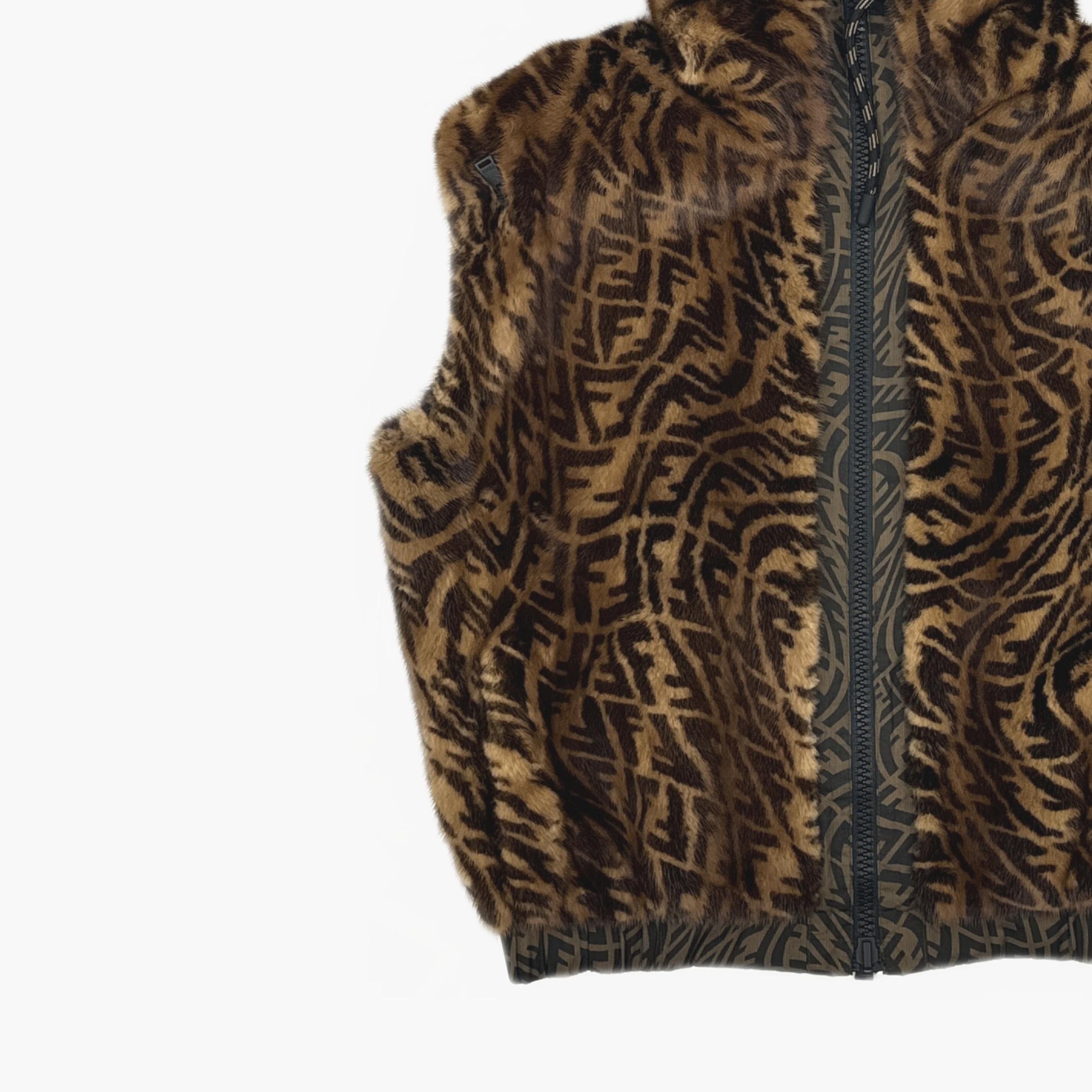 Fendi Fendi Reversible FF Logo Fur Jacket Size 36 Size XS / US 0-2 / IT 36-38 - 10 Thumbnail