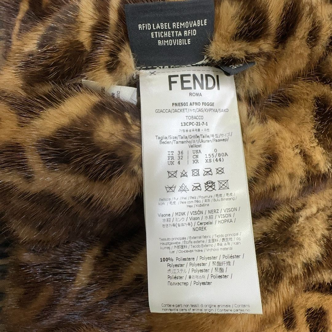 Fendi Fendi Reversible FF Logo Fur Jacket Size 36 Size XS / US 0-2 / IT 36-38 - 16 Thumbnail