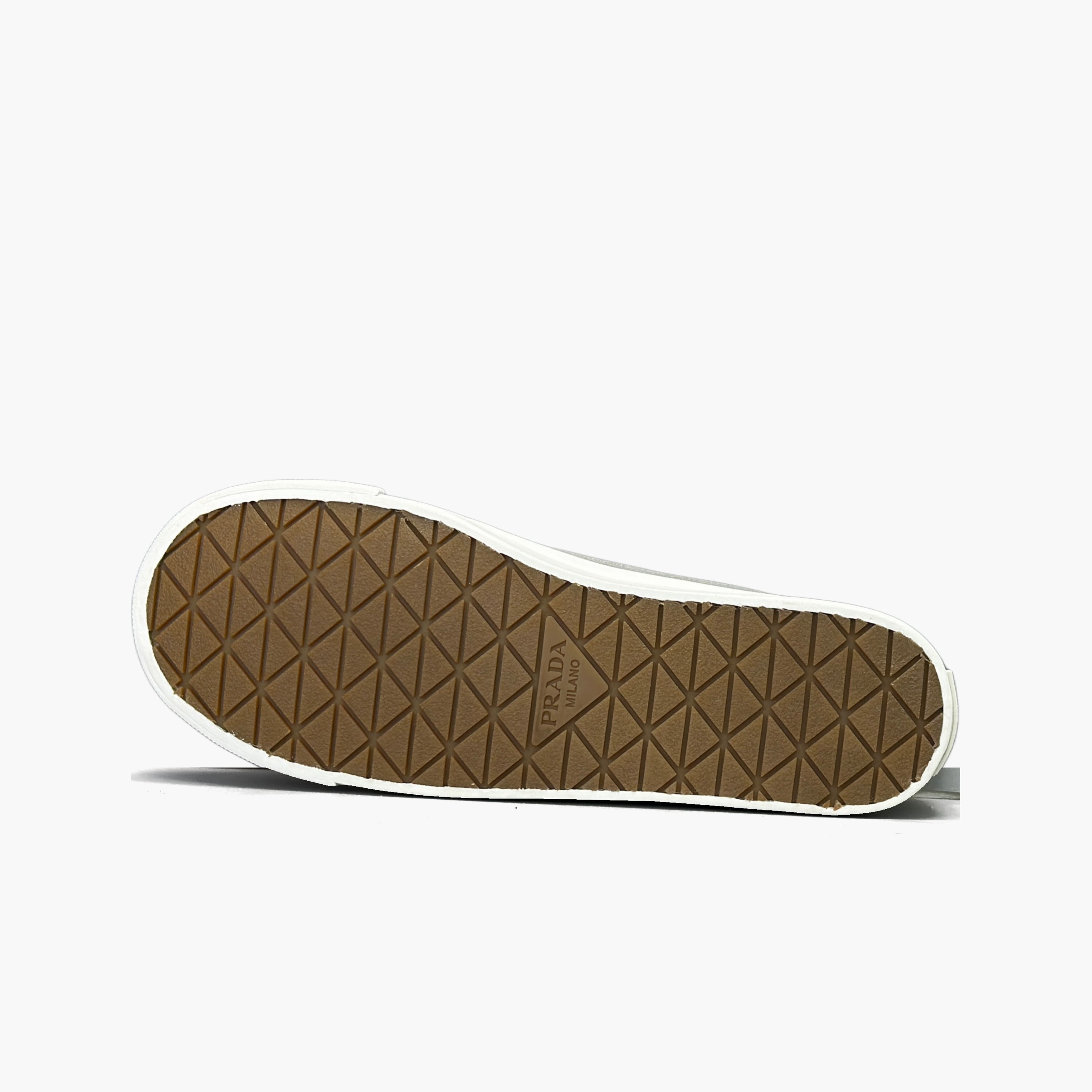 Prada Prada Canvas Logo Low-Top Sneakers US 8 / EU 41 Size US 8 / EU 41 - 8 Thumbnail