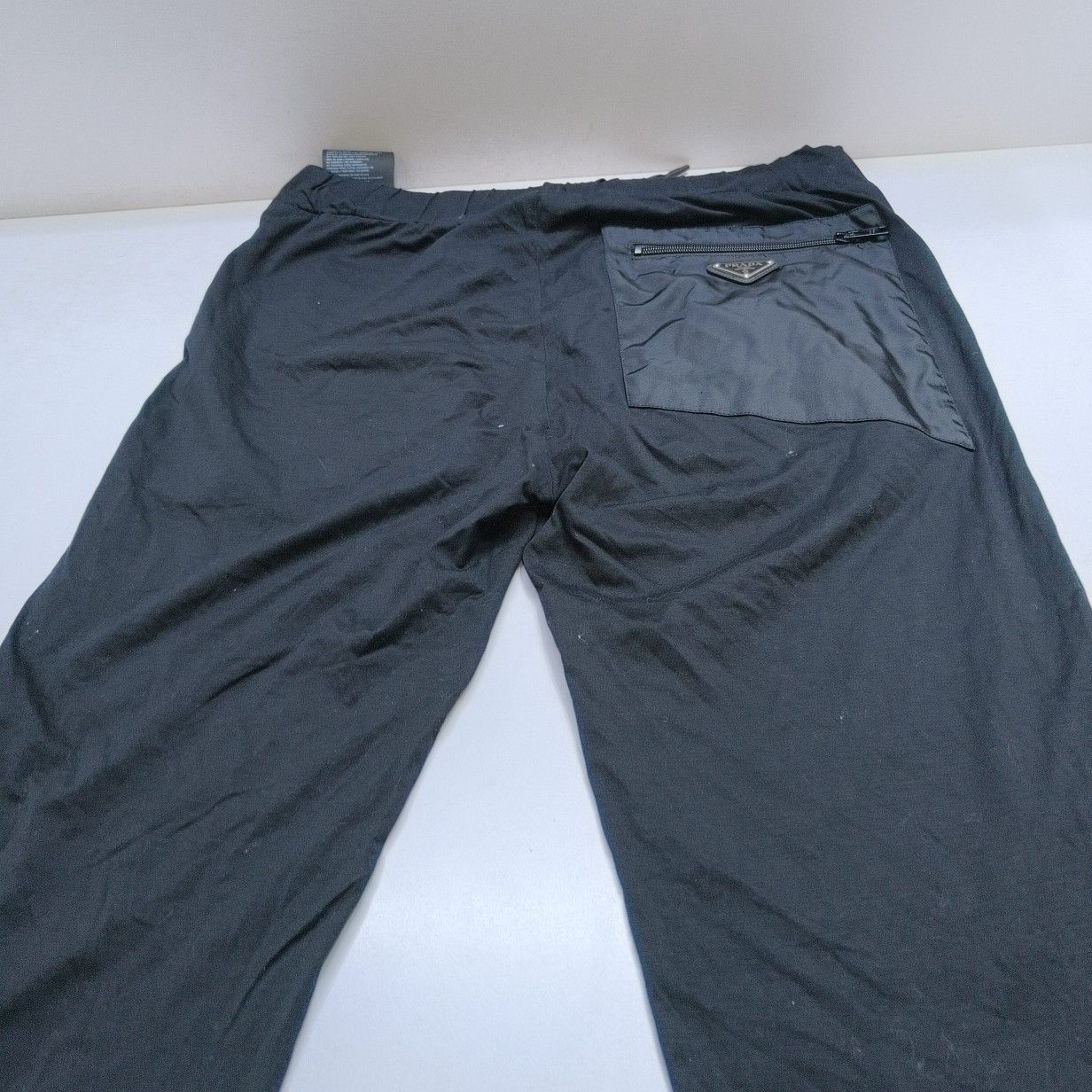 Prada Prada Enamel Triangle Logo Joggers Size M Size US 32 / EU 48 - 12 Thumbnail