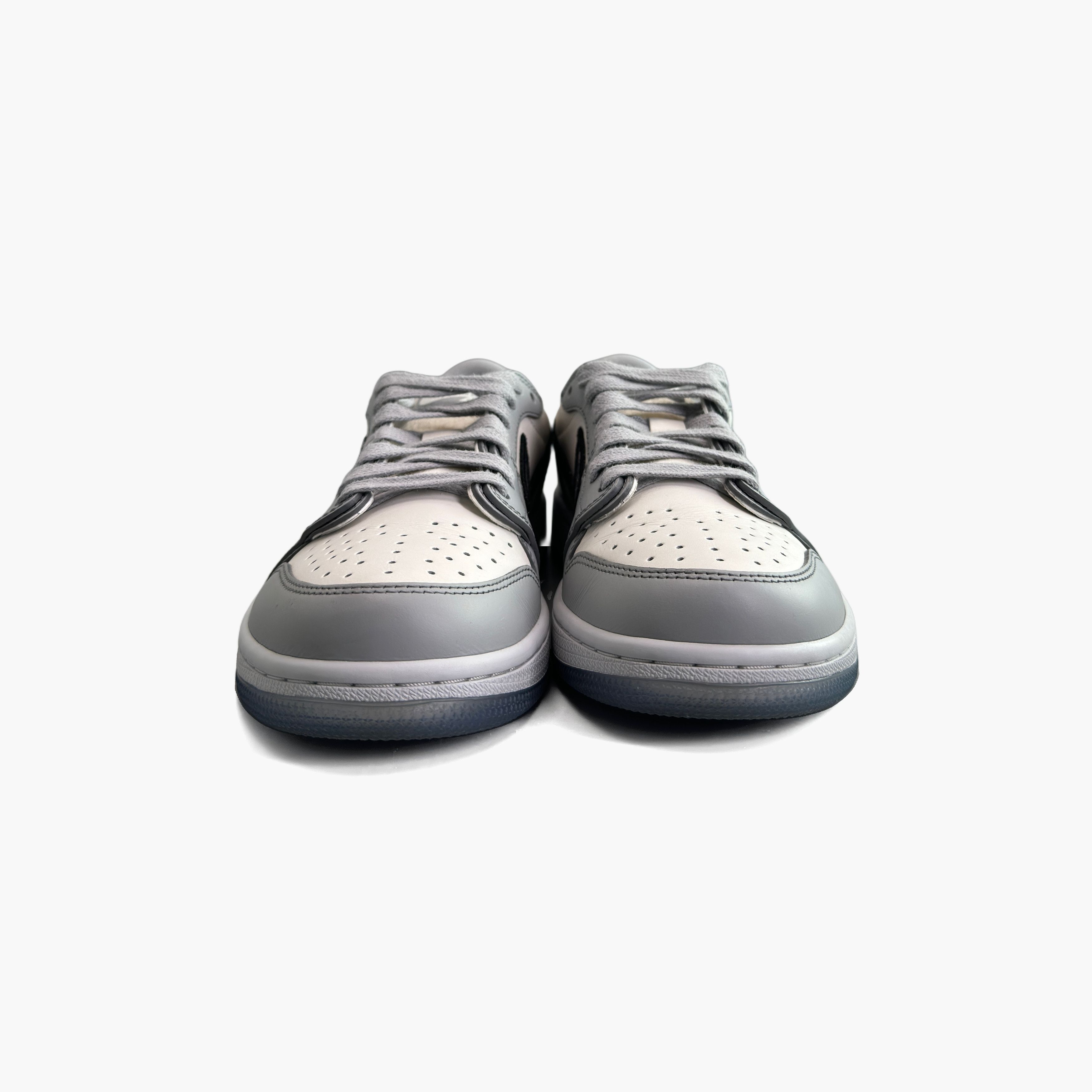 Dior Dior x Jordan Air Jordan 1 Low Size 9.5 Size US 9.5 / EU 42-43 - 5 Thumbnail