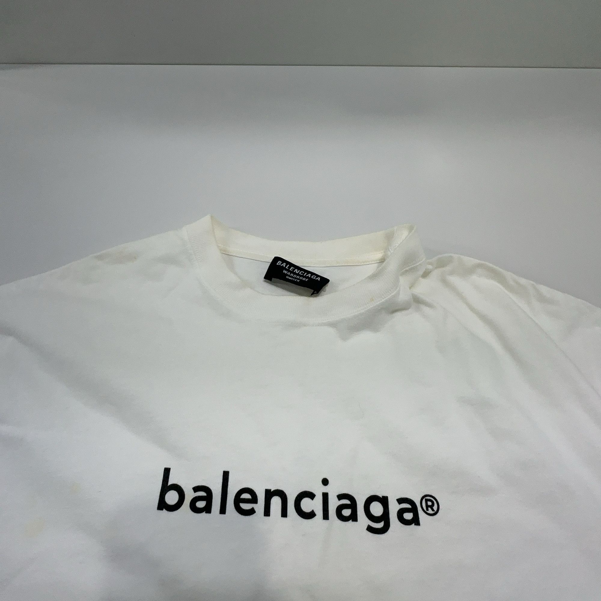 Balenciaga Balenciaga Logo T-Shirt Size S Size US S / EU 44-46 / 1 - 7 Thumbnail