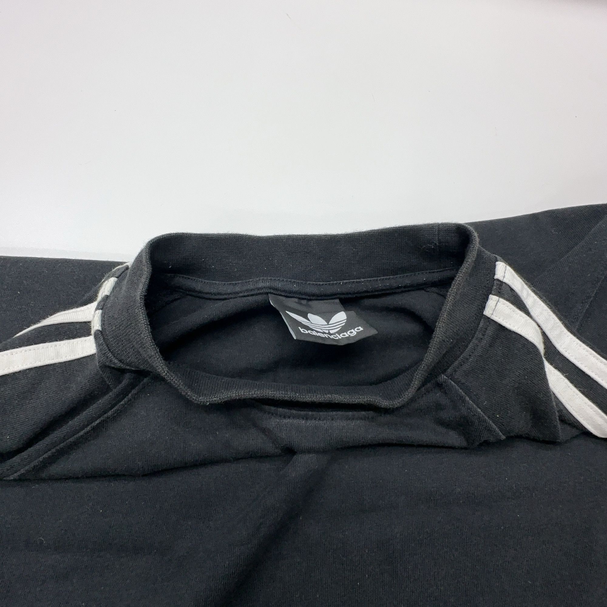 Balenciaga Balenciaga x Adidas Logo T-Shirt Size S Size US S / EU 44-46 / 1 - 5 Thumbnail