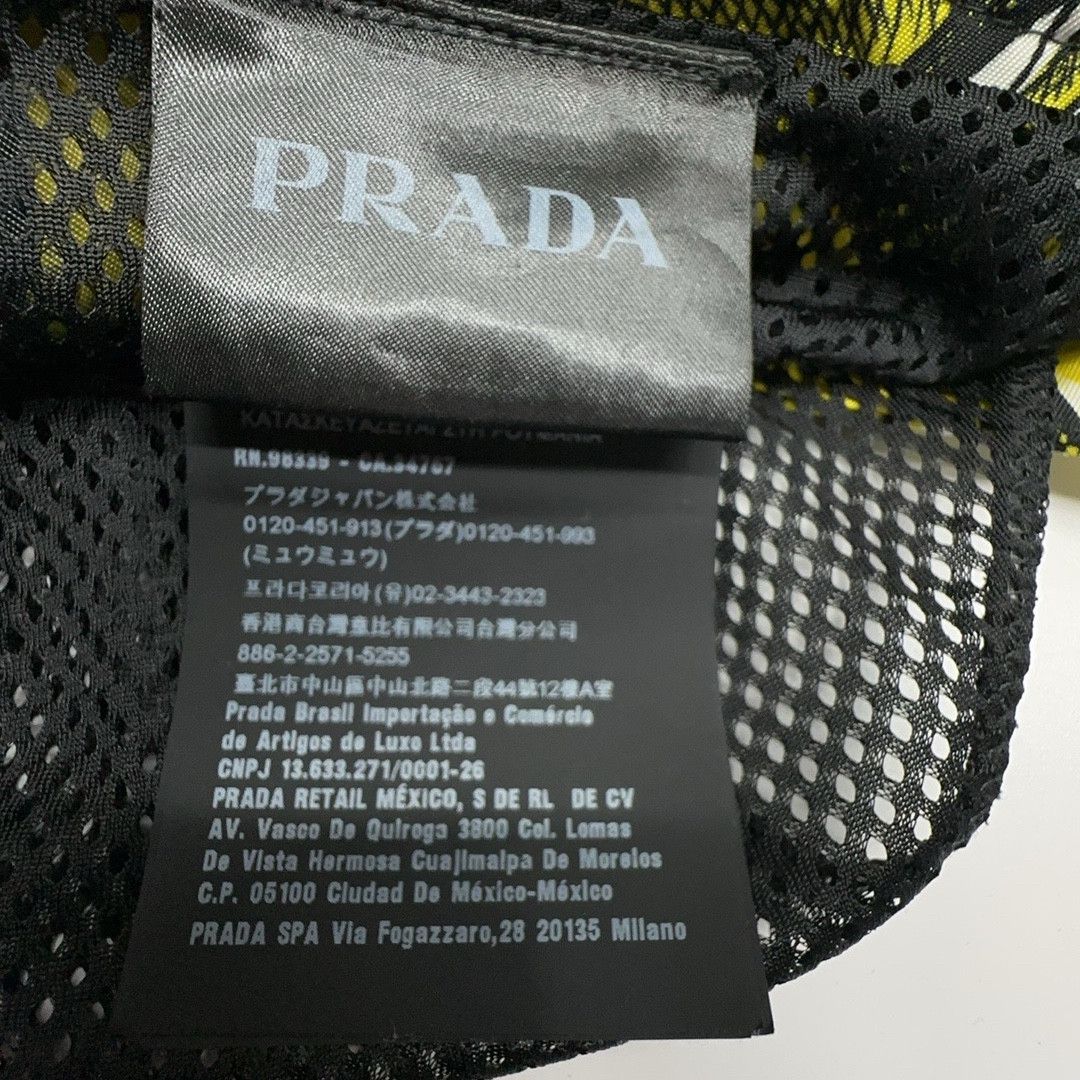 Prada Prada Banana Flame Print Shorts Size 50 Size US 34 / EU 50 - 3 Thumbnail