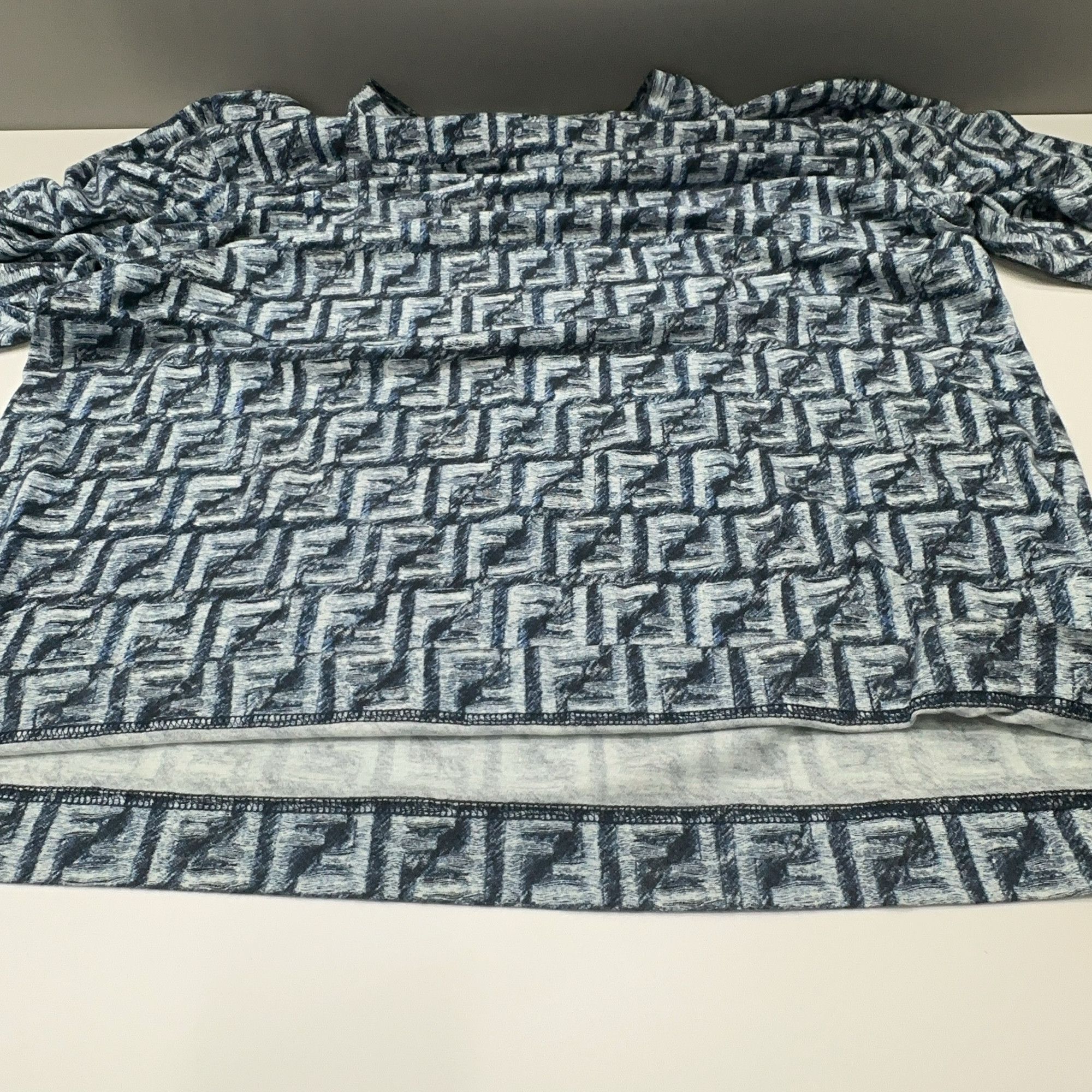 Fendi Fendi Monogram Short Sleeve T-Shirt Size L Size US L / EU 52-54 / 3 - 7 Thumbnail