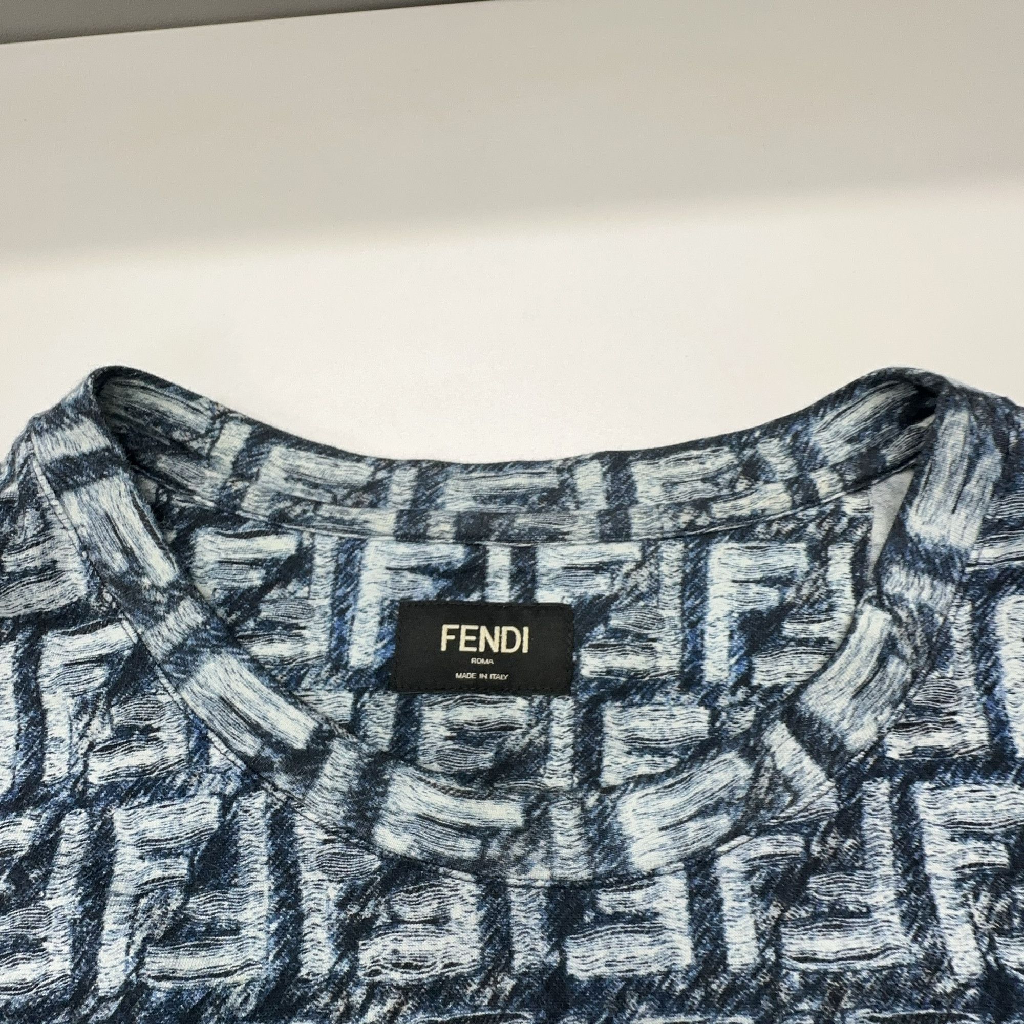 Fendi Fendi Monogram Short Sleeve T-Shirt Size L Size US L / EU 52-54 / 3 - 5 Thumbnail