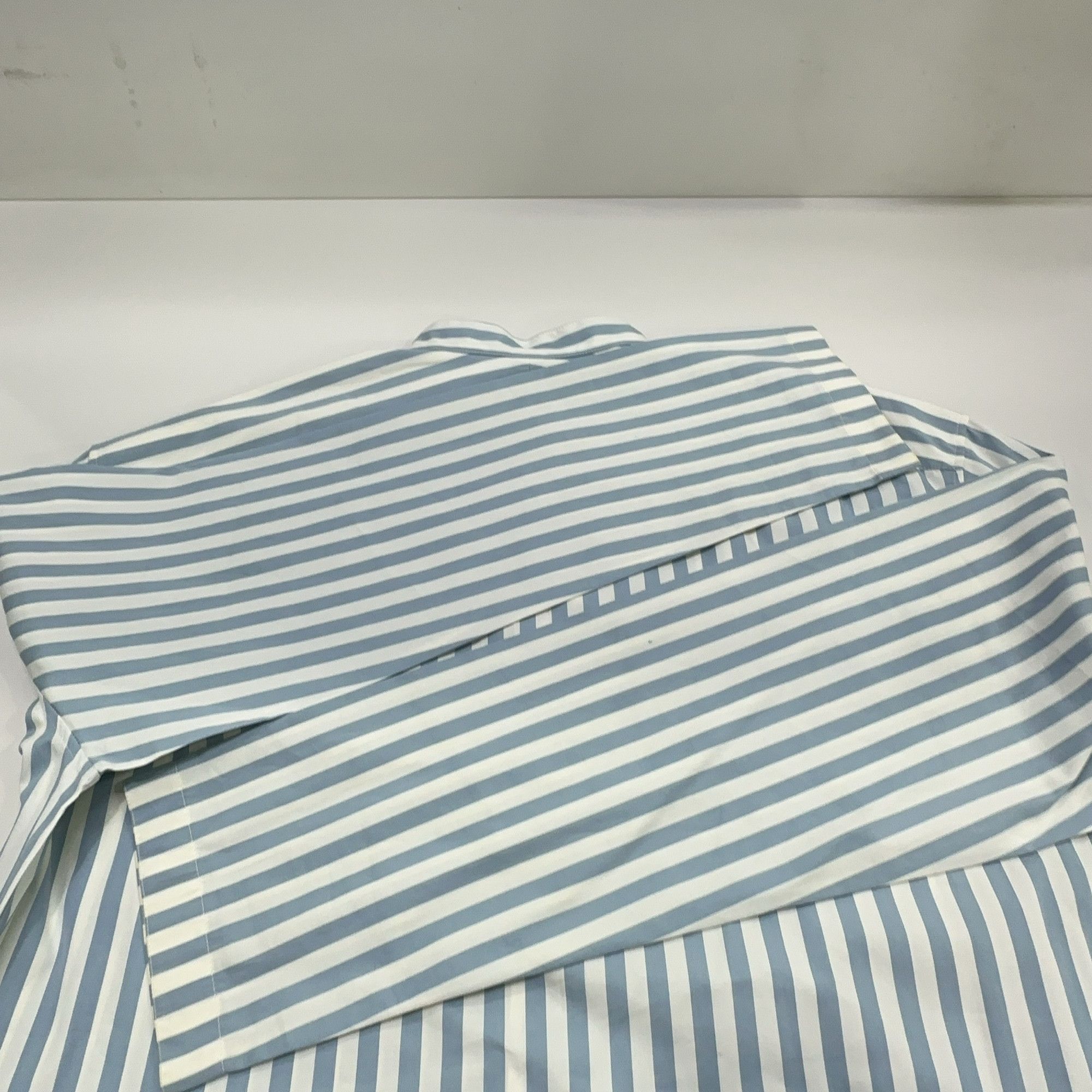Hermes Hermès Striped Button Up Shirt Size 39 Size US M / EU 48-50 / 2 - 13 Thumbnail