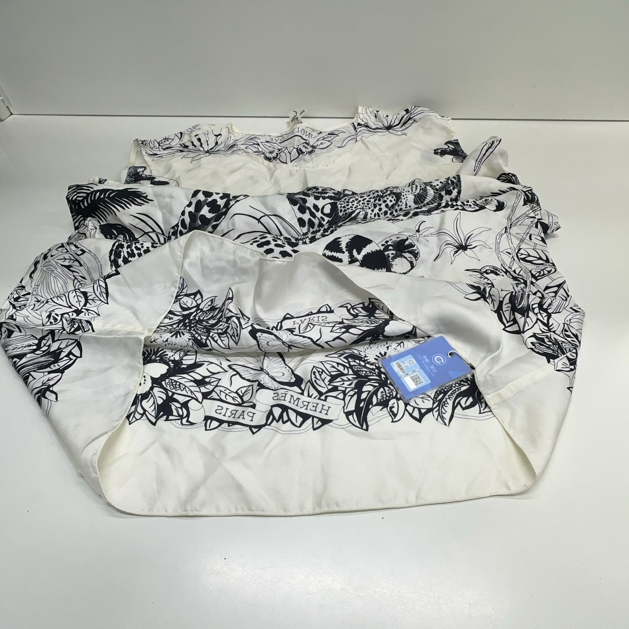 Hermes Hermes Jungle Love Print Silk Tank Top Size 34 Size XS / US 0-2 / IT 36-38 - 9 Thumbnail