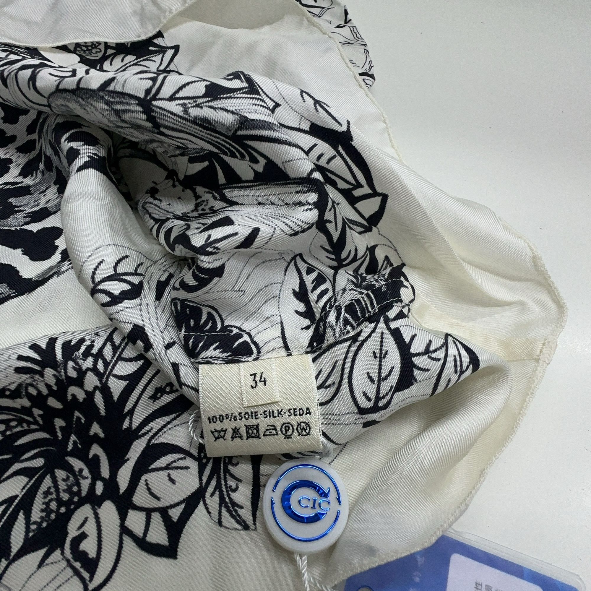 Hermes Hermes Jungle Love Print Silk Tank Top Size 34 Size XS / US 0-2 / IT 36-38 - 3 Thumbnail