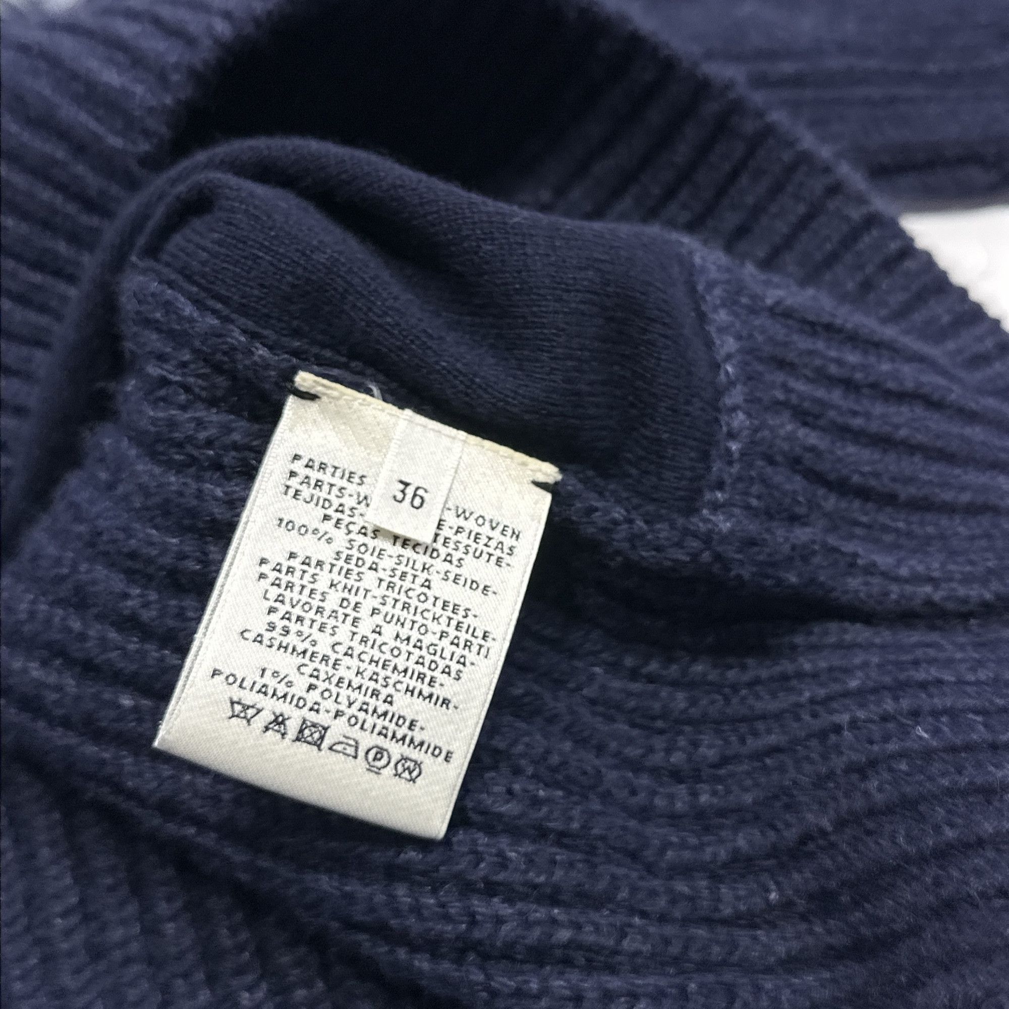 Hermes Hermès Printed Silk Cashmere Sweater Size 36 Size XS / US 0-2 / IT 36-38 - 5 Thumbnail