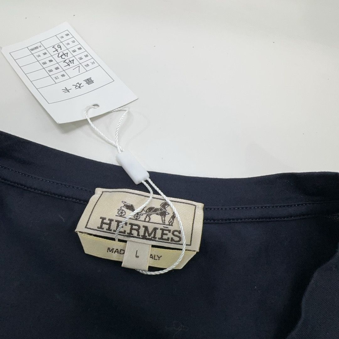 Hermes Hermès Pocket T-Shirt Size L Size US L / EU 52-54 / 3 - 8 Thumbnail