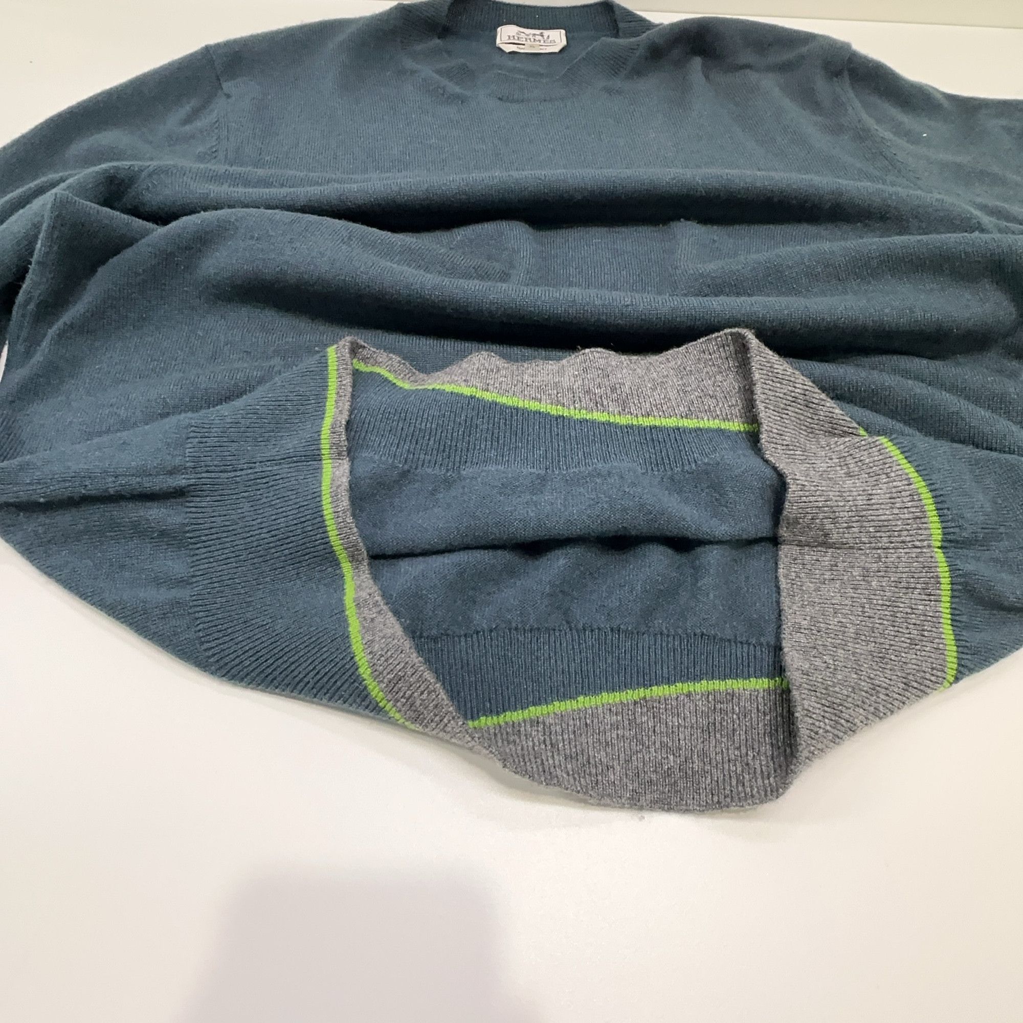 Hermes Hermes Blue Cashmere Crewneck Sweater Size XL Size US XL / EU 56 / 4 - 10 Thumbnail