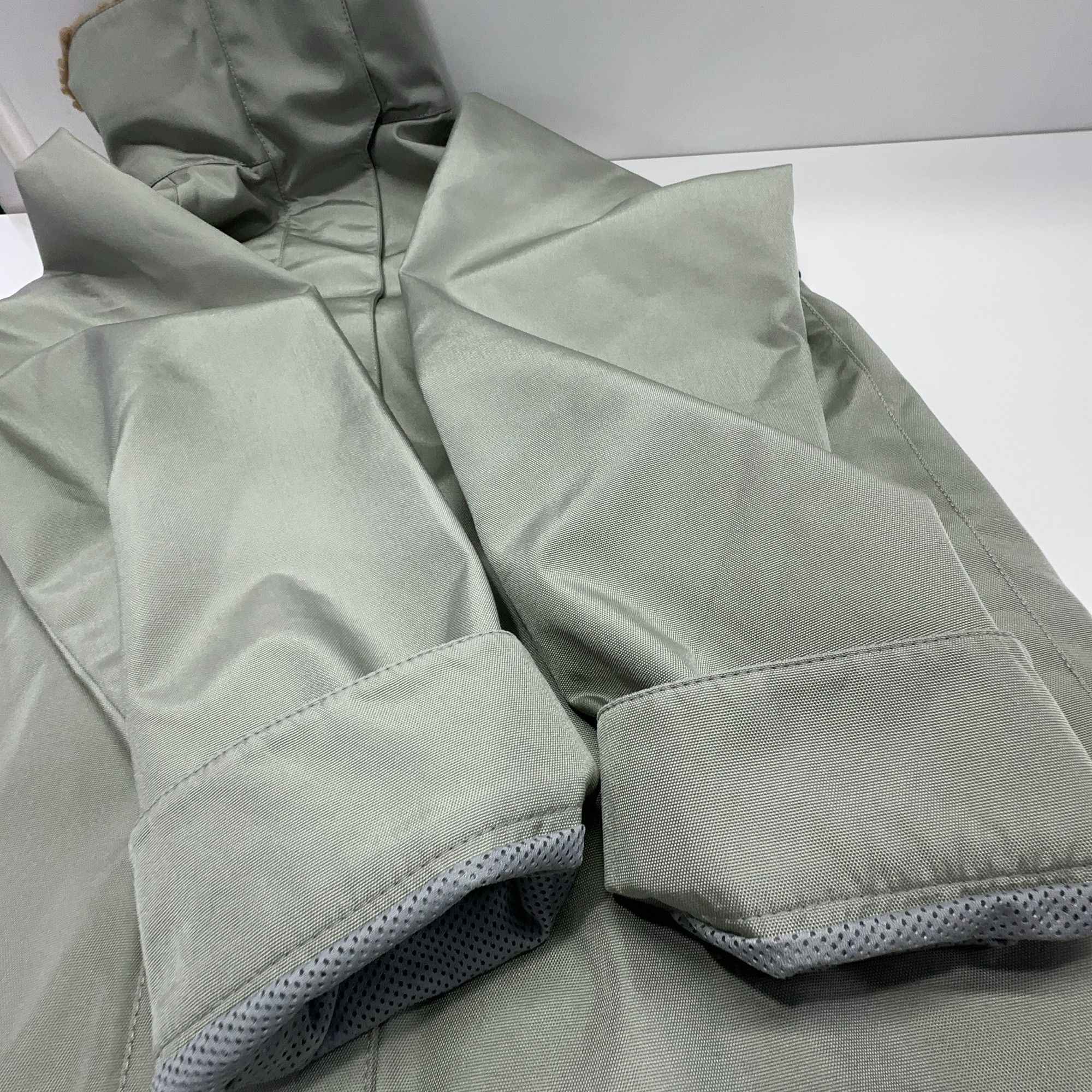 Miu Miu Miu Miu Cordura Logo Zip Jacket Size 36 Size XS / US 0-2 / IT 36-38 - 8 Thumbnail