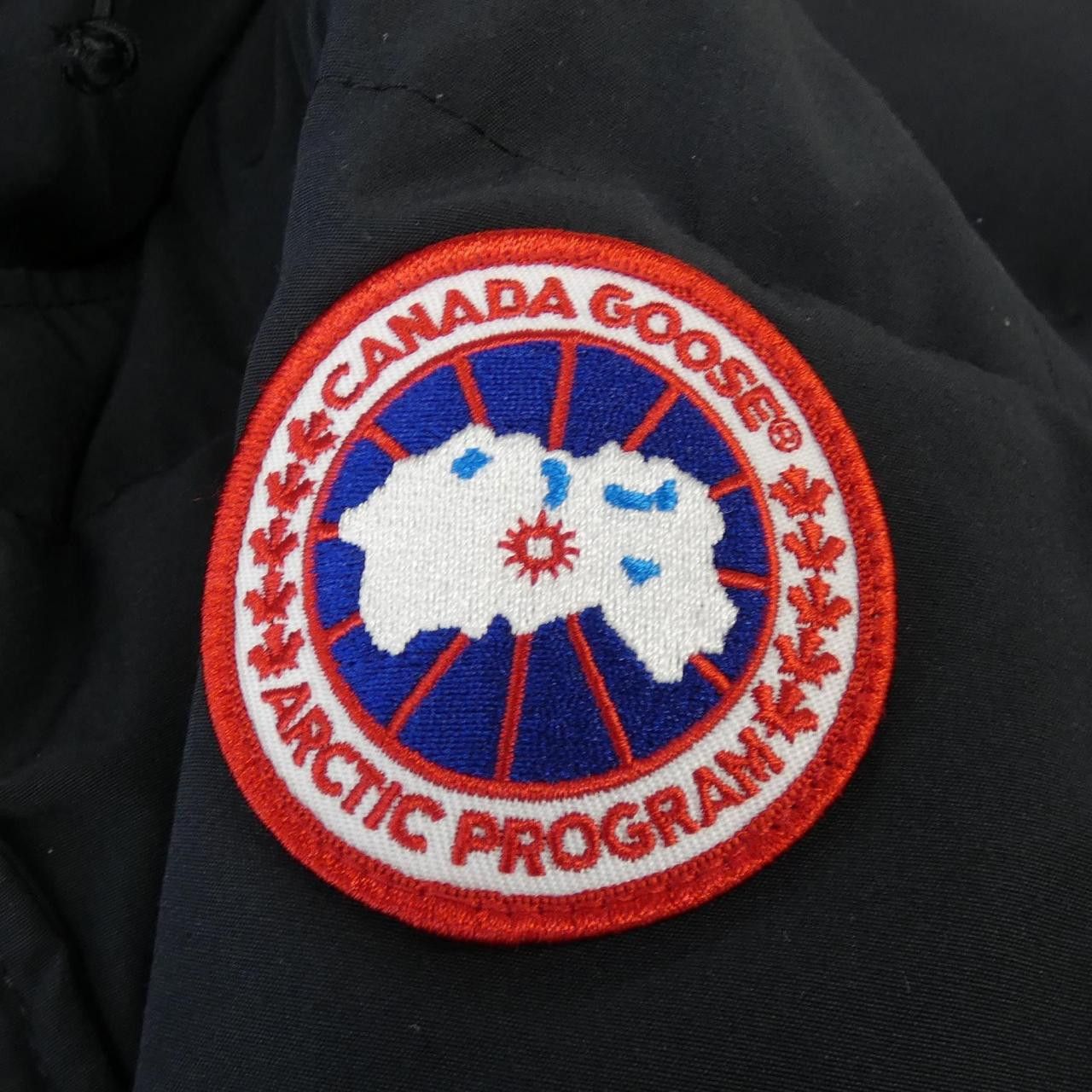 Canada Goose Canada Goose Canada Goose MACKENZIE Down Coat Textile Outerwear 2302JL DUTY FREE for USA Size ONE SIZE - 5 Thumbnail
