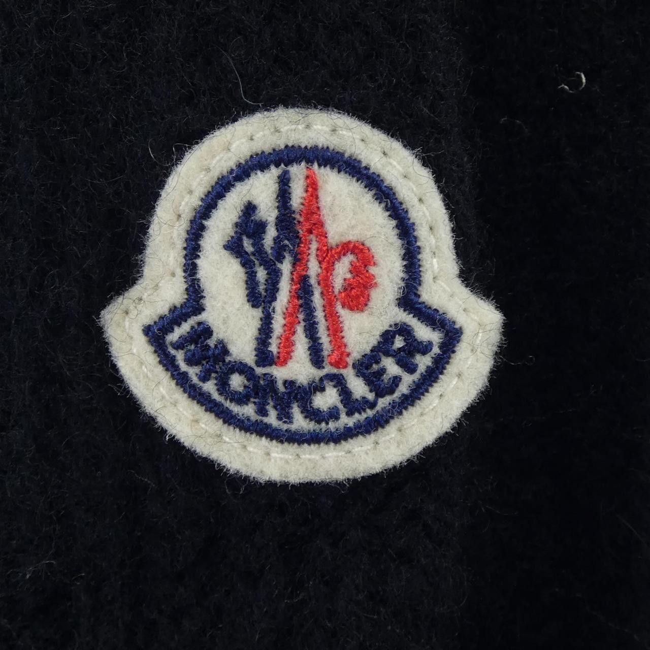 Moncler Moncler Moncler Wool Knitwear Textile Tops H20939C00008 DUTY FREE for USA Size ONE SIZE - 8 Thumbnail