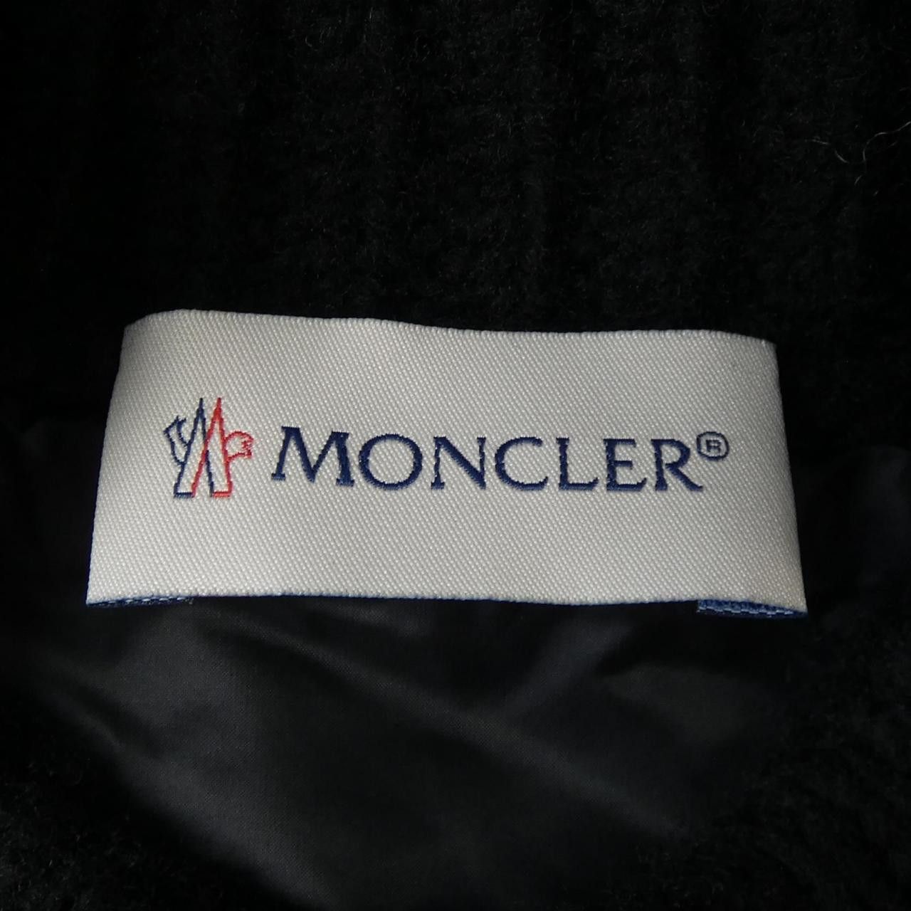 Moncler Moncler Moncler Wool Knitwear Textile Tops H20939C00008 DUTY FREE for USA Size ONE SIZE - 5 Thumbnail
