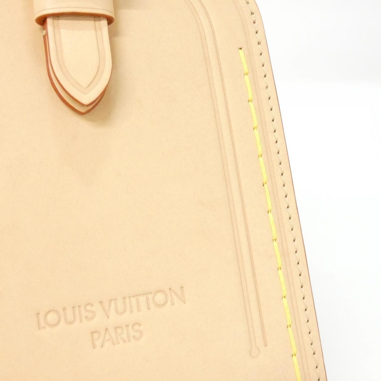 Louis Vuitton Louis Vuitton Louis Vuitton Name Tag XL Clutch Leather Shoulder Bag Leather Shoulder Bag M82225 DUTY FREE for USA Size ONE SIZE - 4 Thumbnail