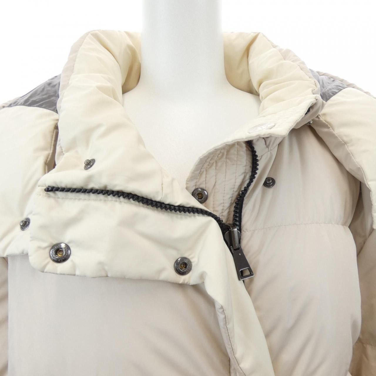 Moncler Moncler Moncler ERYSIMUM Down Coat Textile Outerwear ERYSIMUM DUTY FREE for USA Size ONE SIZE - 5 Thumbnail