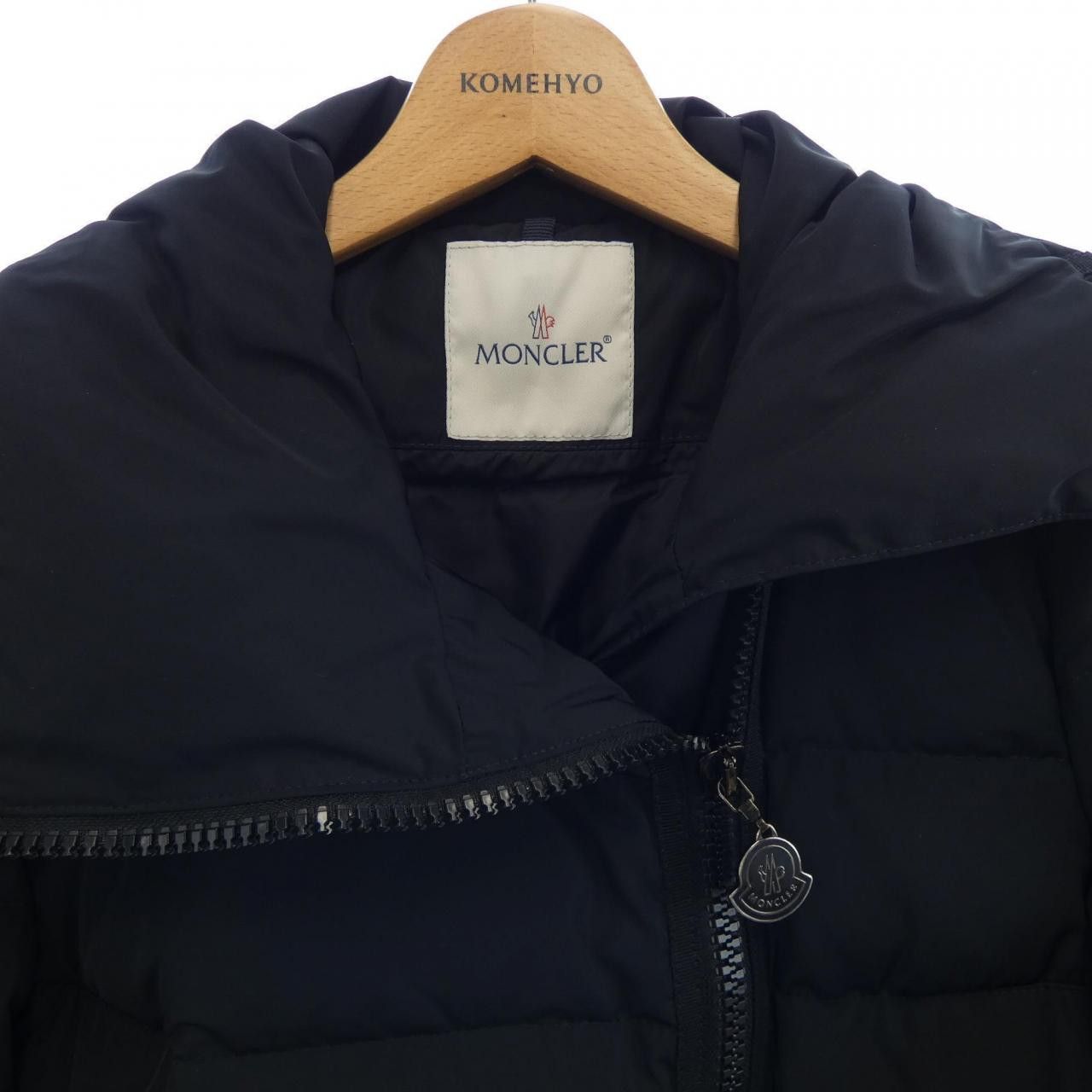Moncler Moncler Moncler GERBOISE Down Coat Textile Outerwear GERBOISE DUTY FREE for USA Size ONE SIZE - 7 Thumbnail