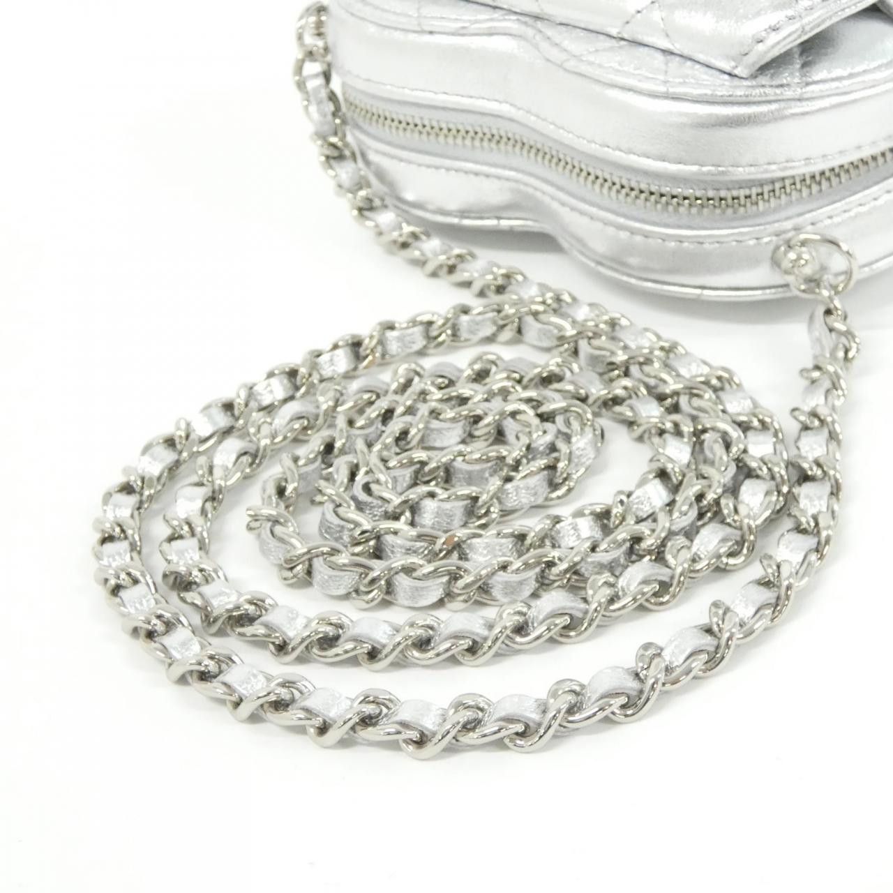 Chanel Chanel Chanel Metallic Lamb Shoulder Bag Leather Shoulder Bag AP2784 DUTY FREE for USA Size ONE SIZE - 5 Thumbnail