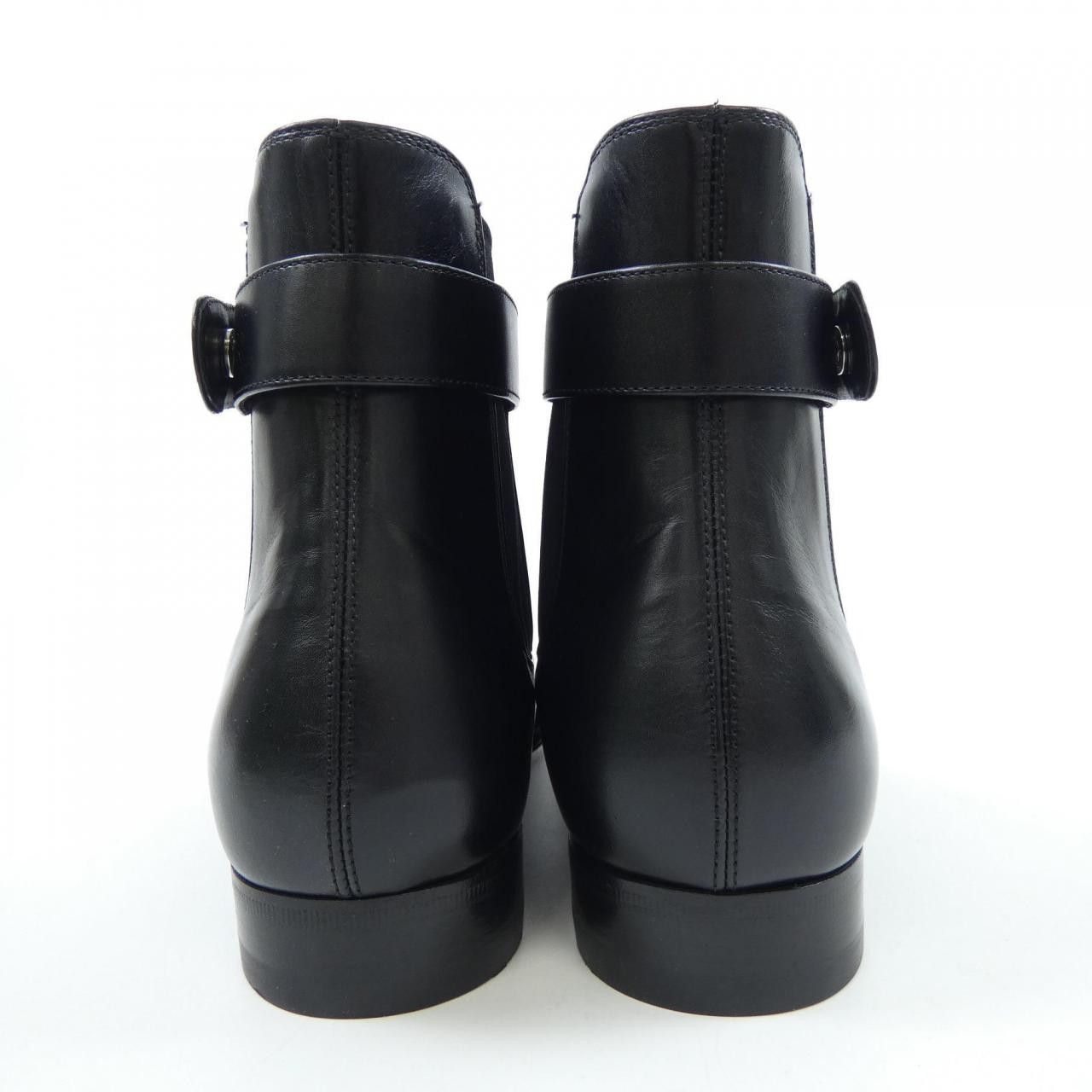 Gucci Gucci Gucci Leather Boots Others Shoes 757777 DUTY FREE for USA Size ONE SIZE - 5 Thumbnail