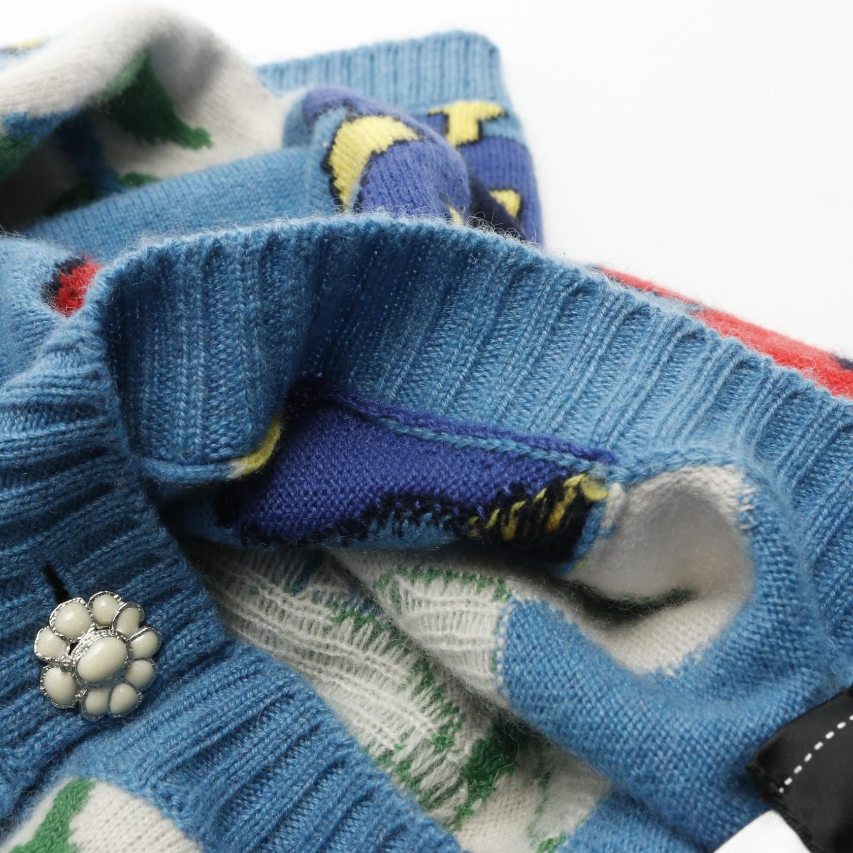 Chanel Chanel CHANEL Floral Cashmere Cardigan Textile Tops P50923K06479 DUTY FREE for USA Size ONE SIZE - 9 Thumbnail