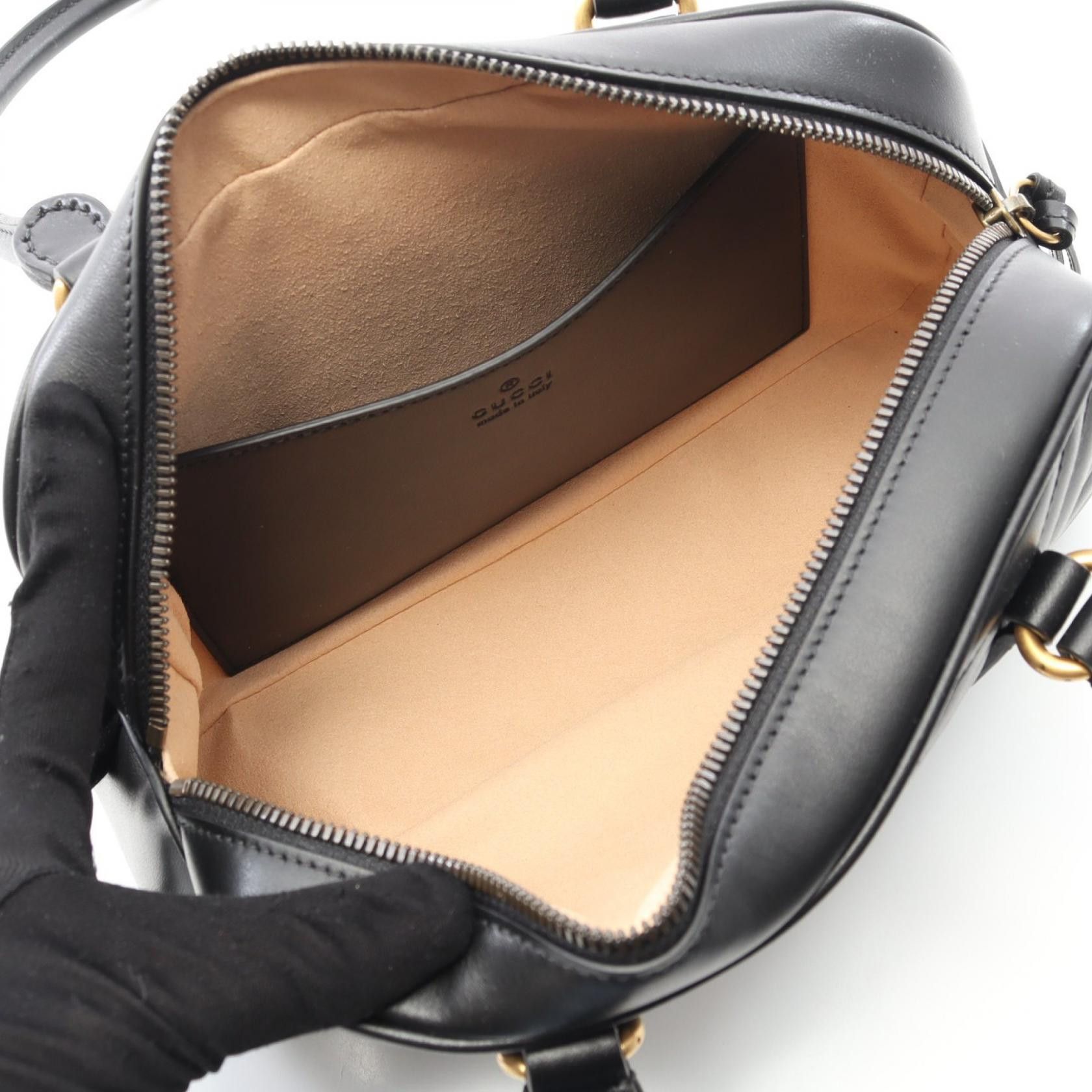 Gucci Gucci Gucci GG Marmont Leather Handbag Leather Handbag 795199AABZB1000 DUTY FREE for USA Size ONE SIZE - 3 Thumbnail