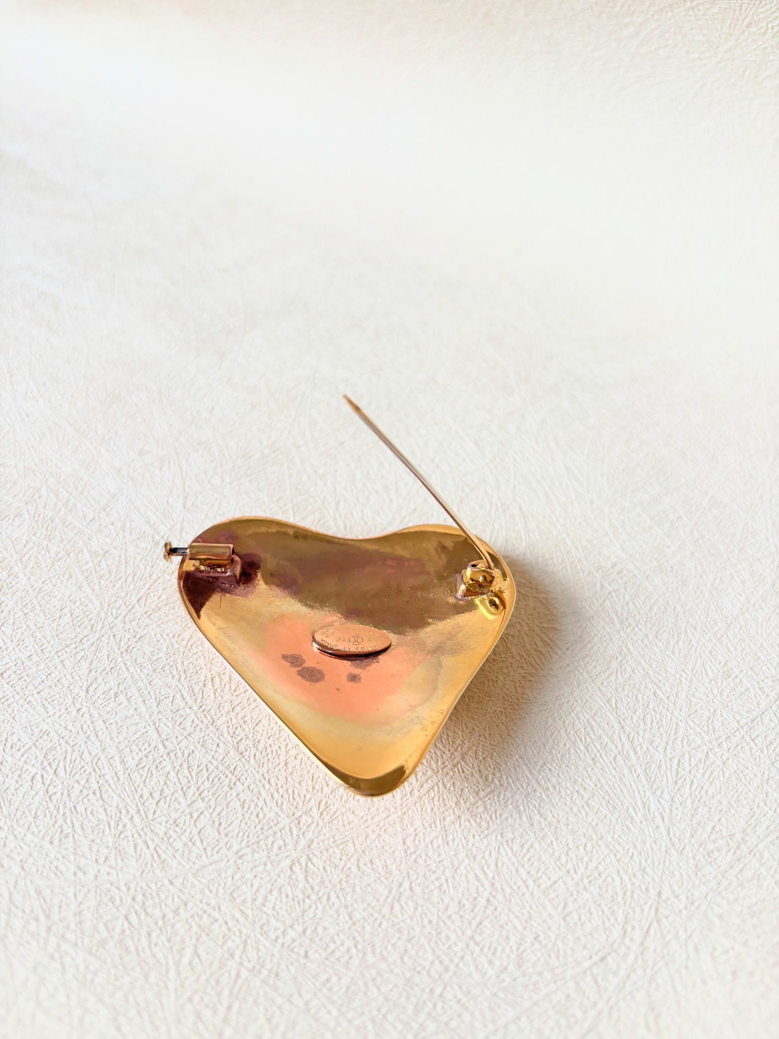 Chanel Broche Coeur 1993 Size ONE SIZE - 7 Thumbnail