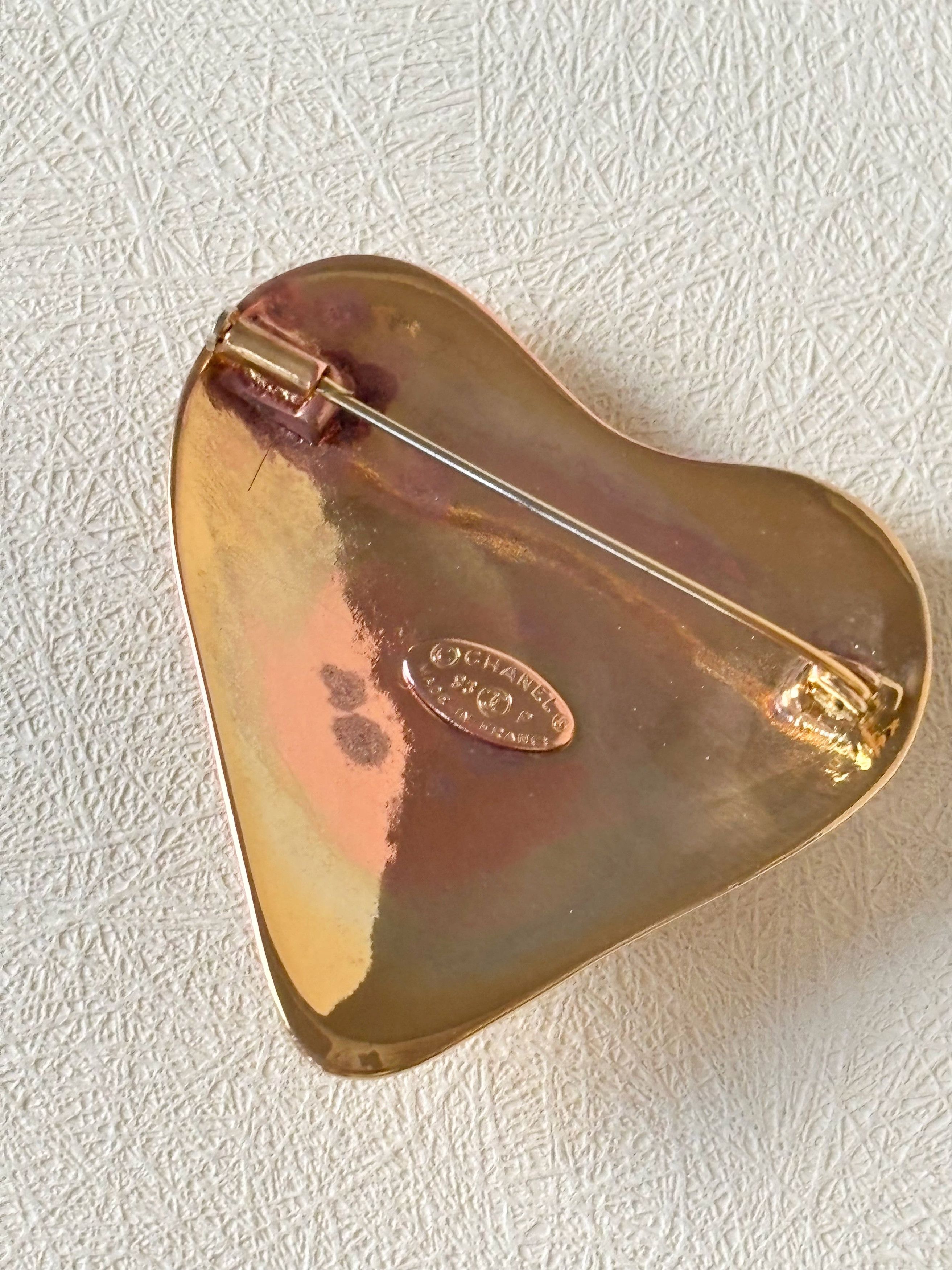 Chanel Broche Coeur 1993 Size ONE SIZE - 4 Thumbnail