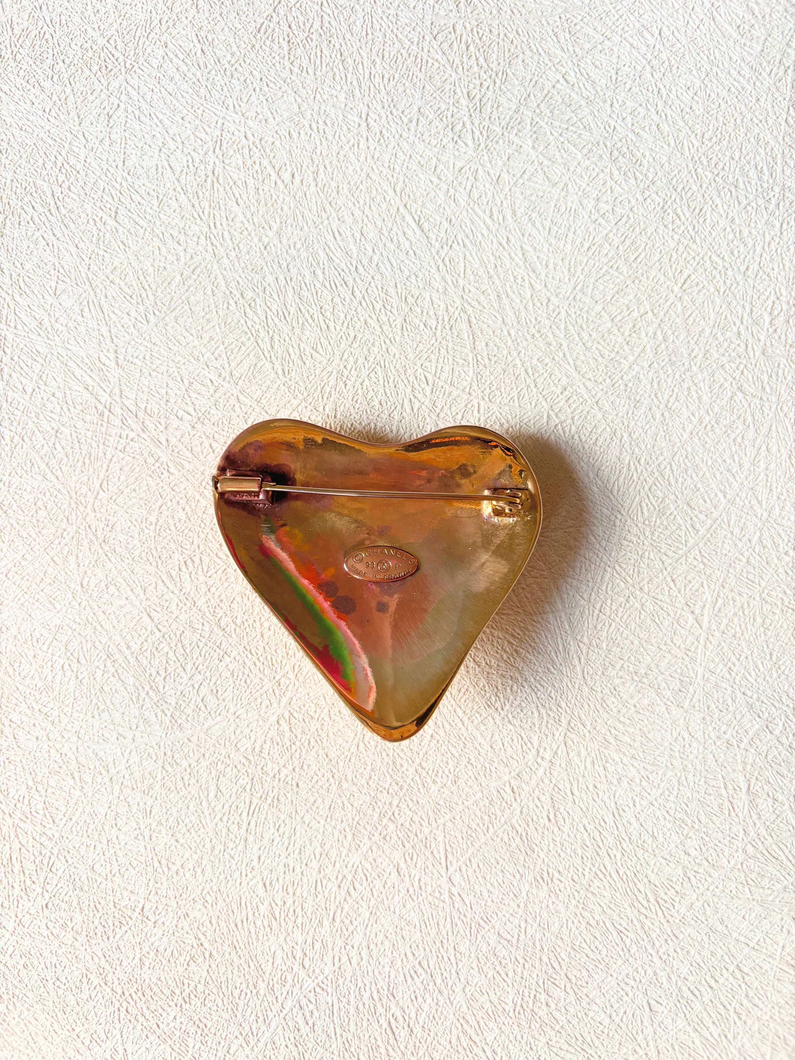 Chanel Broche Coeur 1993 Size ONE SIZE - 3 Thumbnail