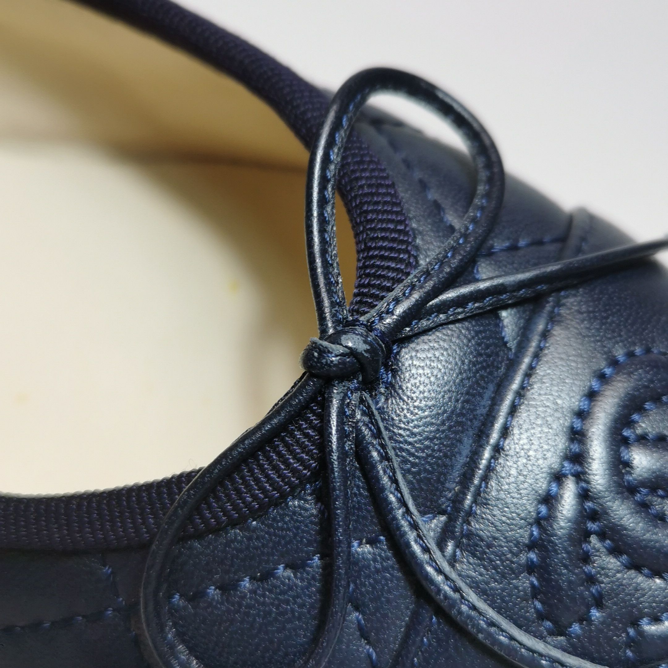 Chanel Chanel Women 6 Flats Size US 6 / IT 36 - 8 Thumbnail