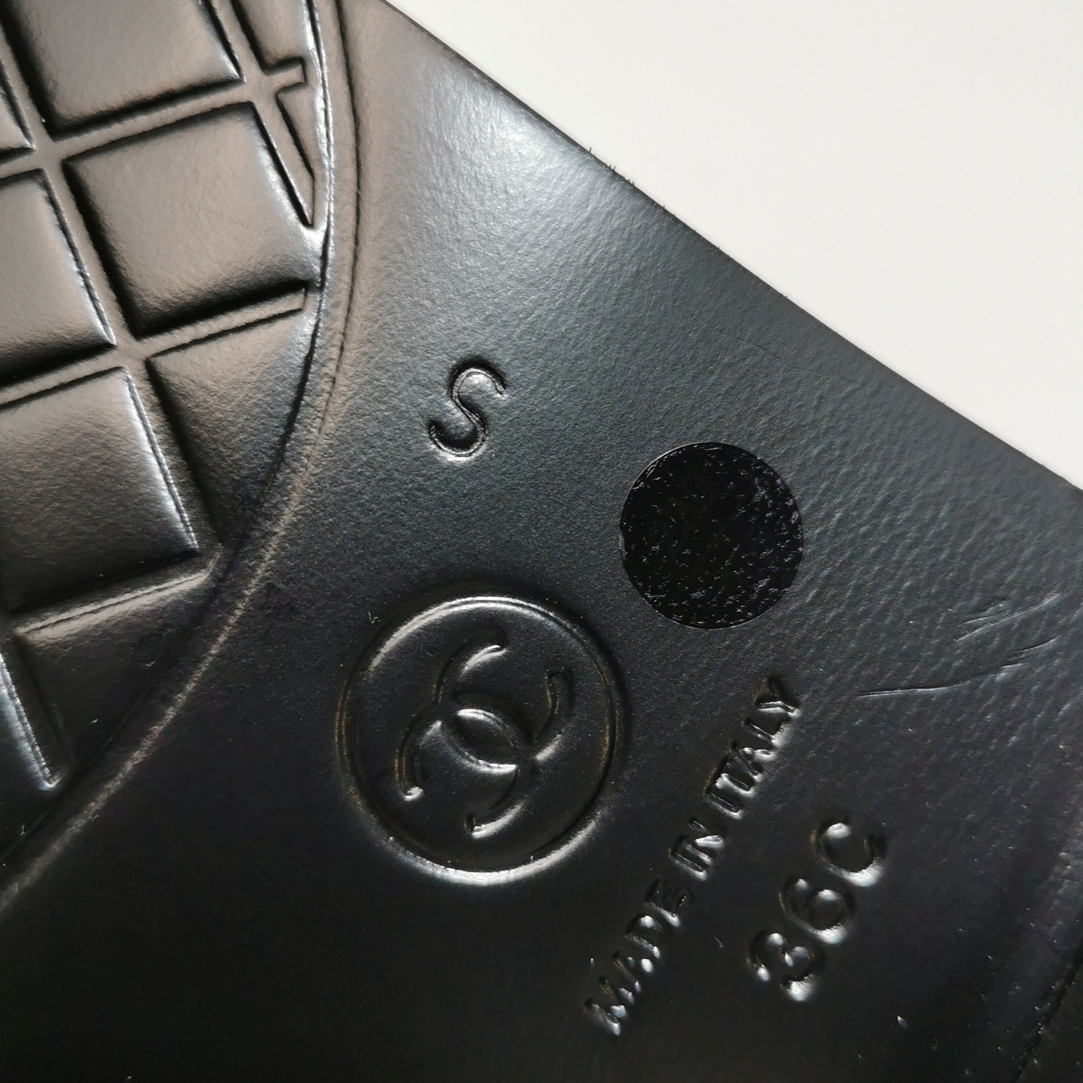 Chanel Chanel Women 6 Flats Size US 6 / IT 36 - 9 Thumbnail