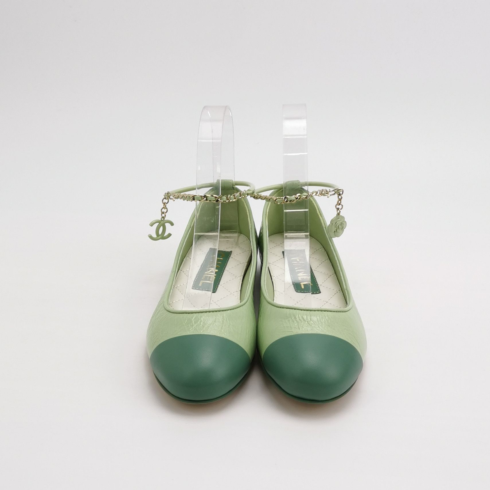 Chanel Chanel Women 5 Flats Size US 5 / IT 35 - 3 Thumbnail