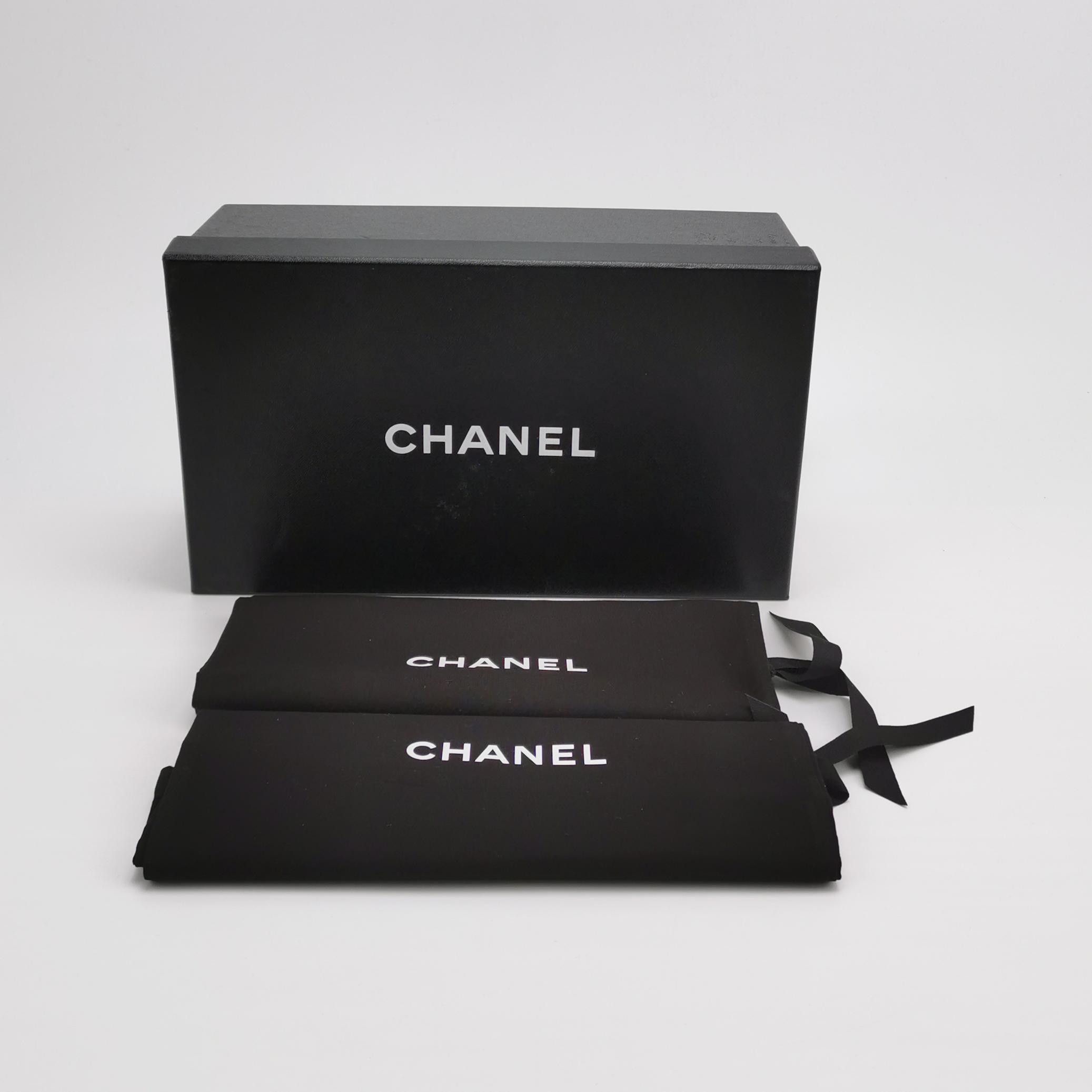 Chanel Chanel Women 6 Flats Size US 6 / IT 36 - 6 Thumbnail