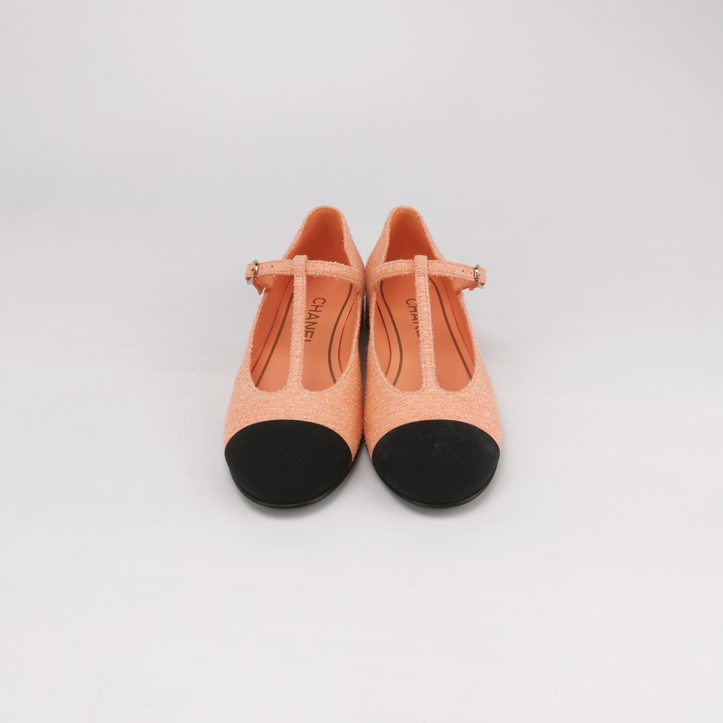 Chanel Chanel Women 6 Flats Size US 6 / IT 36 - 3 Thumbnail