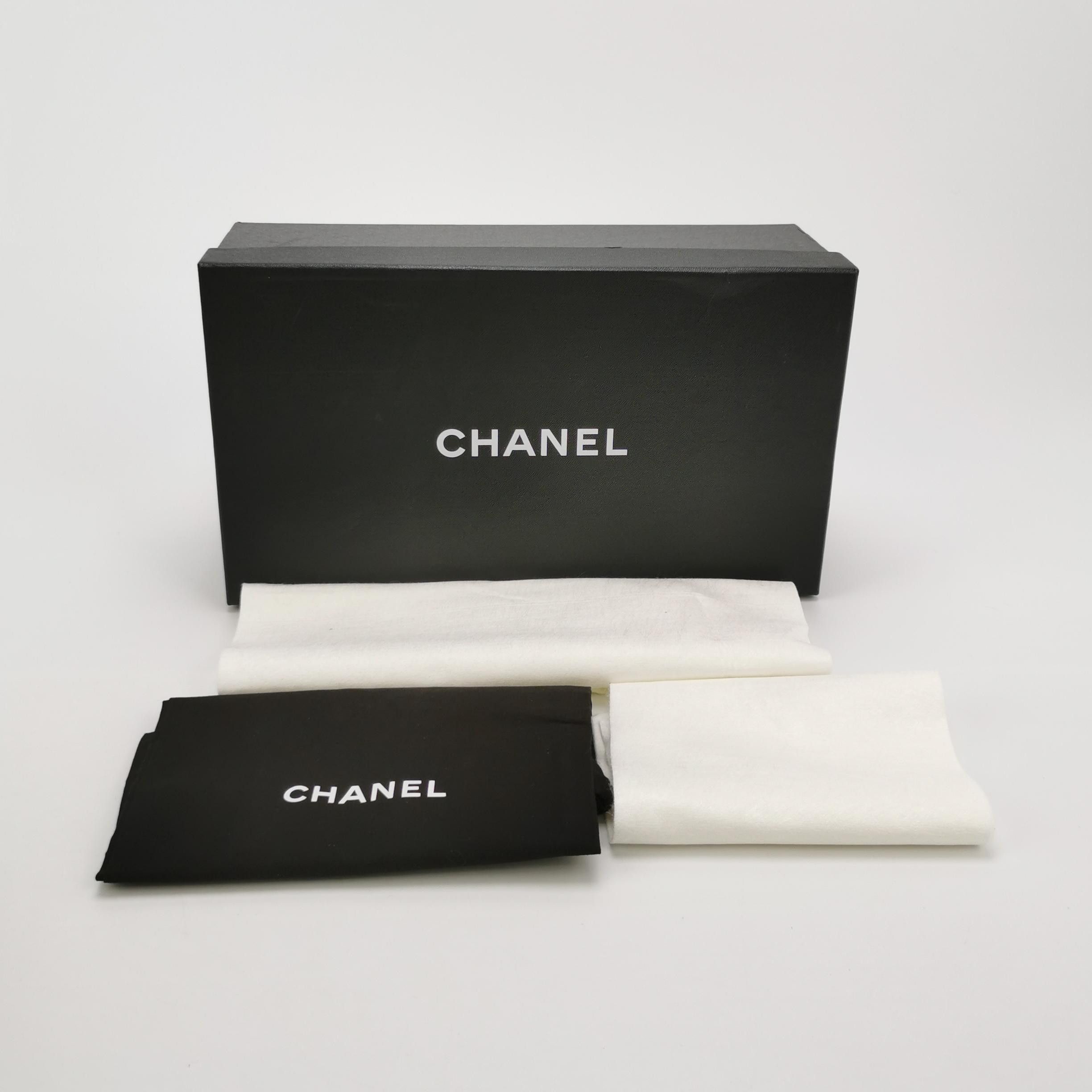 Chanel Chanel Women 7 Flats Size US 7 / IT 37 - 6 Thumbnail