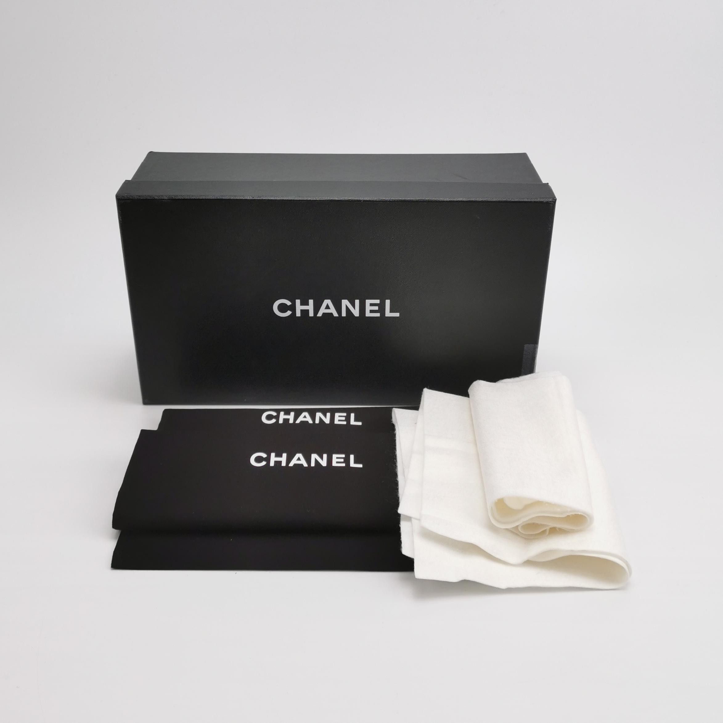 Chanel Chanel Women 8-5 Flats Size US 8.5 / IT 38.5 - 6 Thumbnail