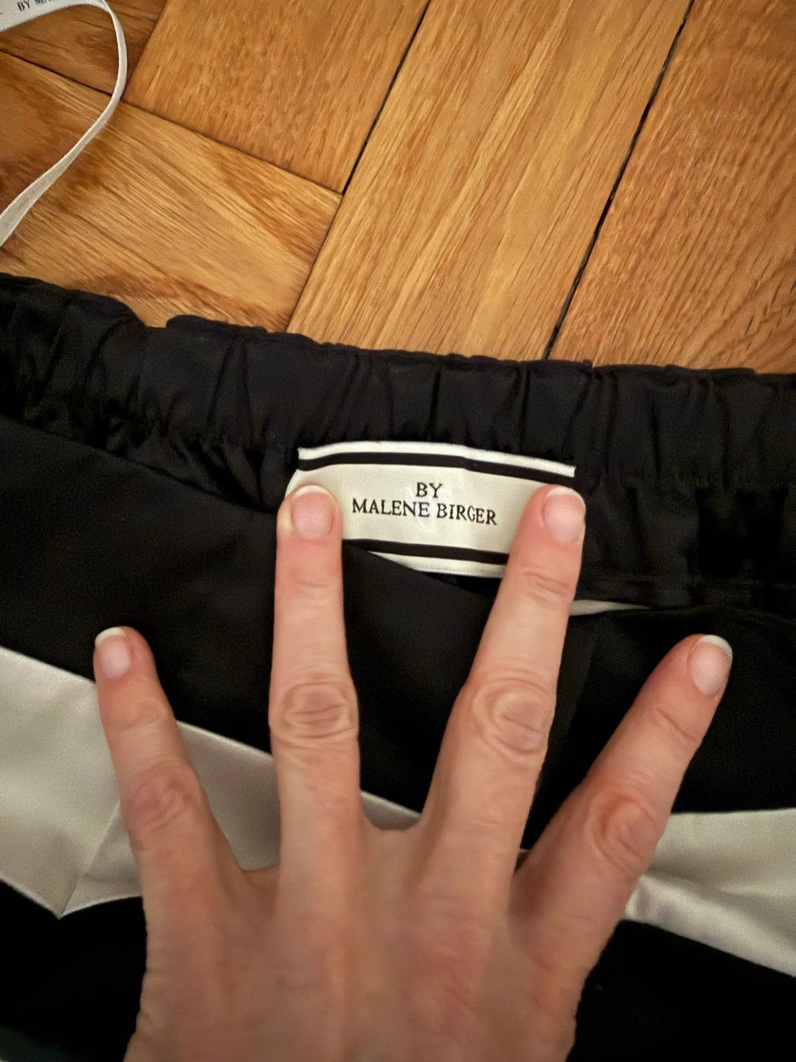 By Malene Birger By Malene Birger Skirt Size 26" / US 2 / IT 38 - 2 Thumbnail
