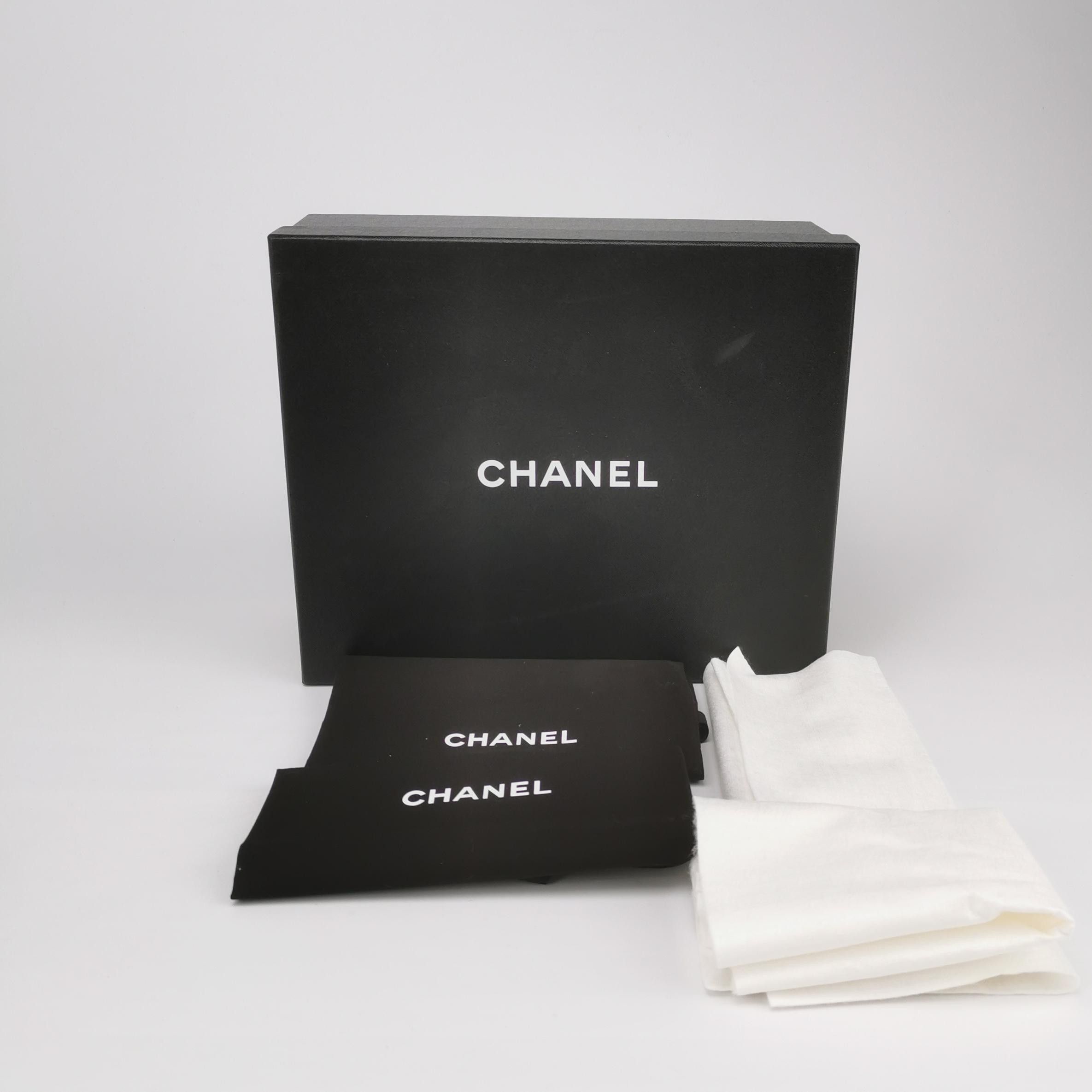 Chanel Chanel Women 6 Sandals Size US 6 / IT 36 - 6 Thumbnail