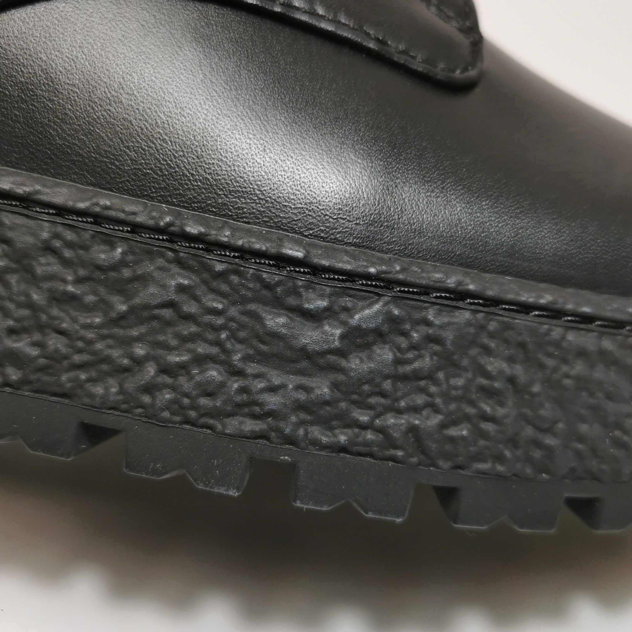 Chanel Chanel Women 8 Boots Size US 8 / IT 38 - 7 Thumbnail