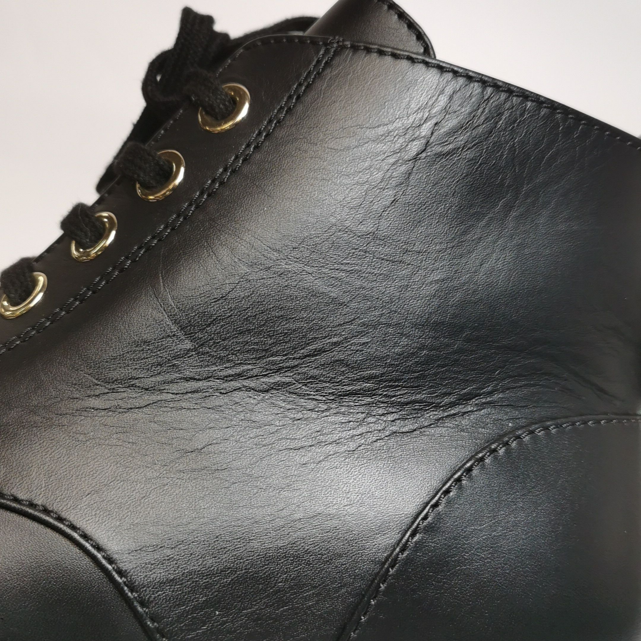 Chanel Chanel Women 8 Boots Size US 8 / IT 38 - 10 Thumbnail