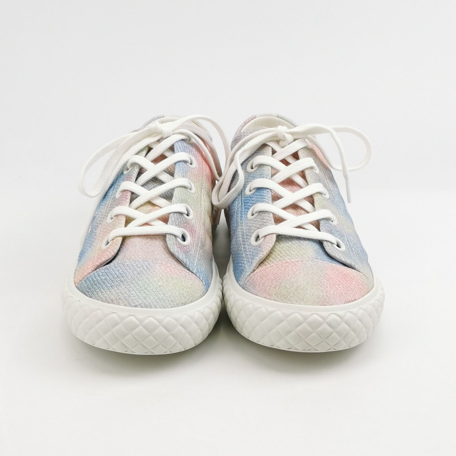 Chanel Chanel Women 7-5 Lowtop Sneakers Size US 7.5 / IT 37.5 - 3 Thumbnail