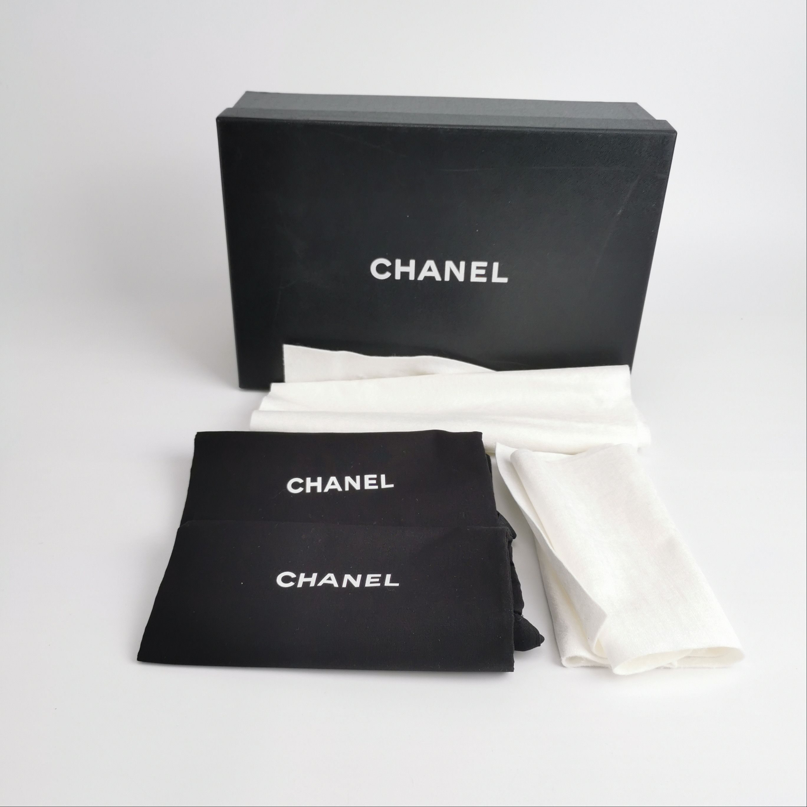 Chanel Chanel Women 7 Sandals Size US 7 / IT 37 - 6 Thumbnail
