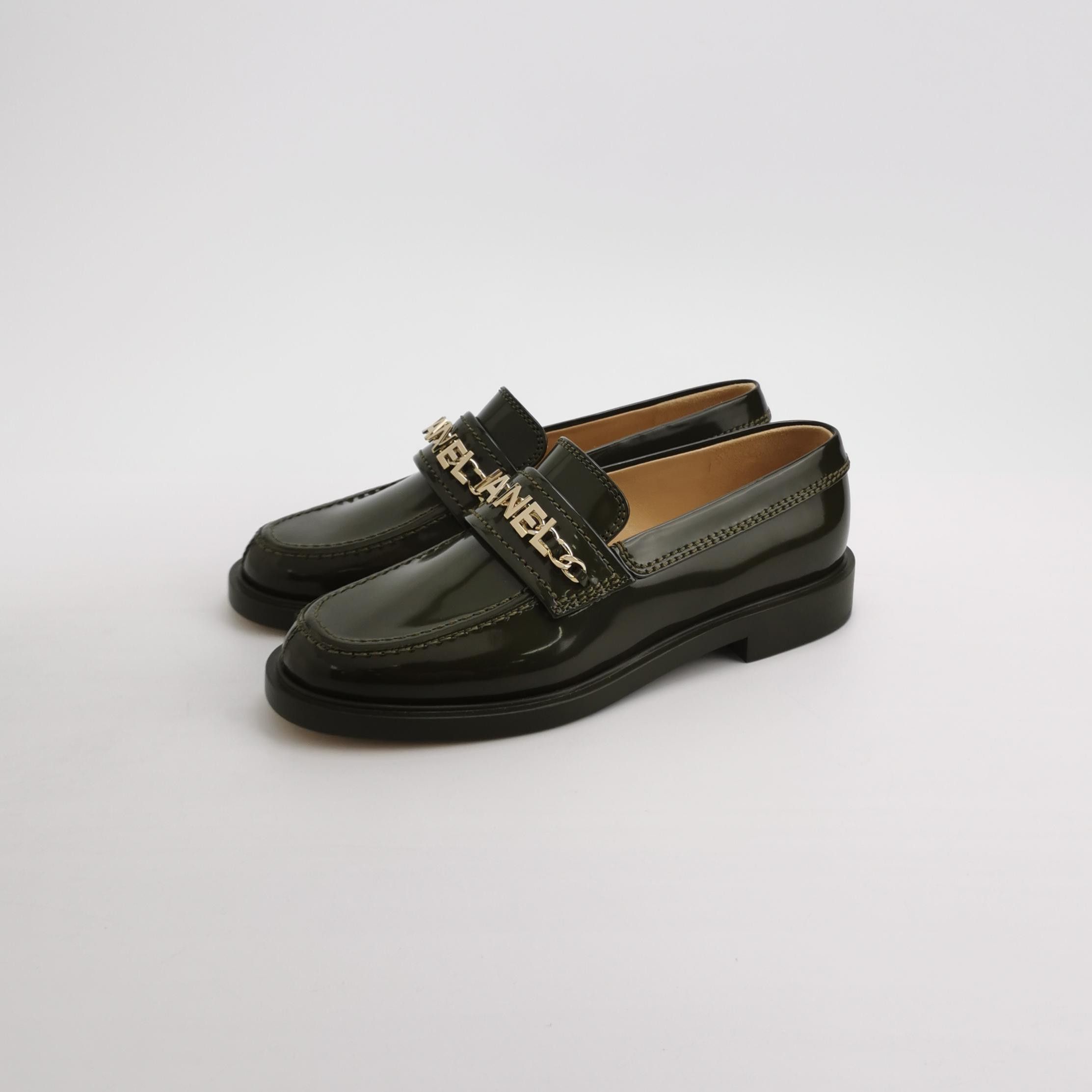 Chanel Chanel Women 5-5 Flats Size US 5.5 / IT 35.5 - 2 Thumbnail