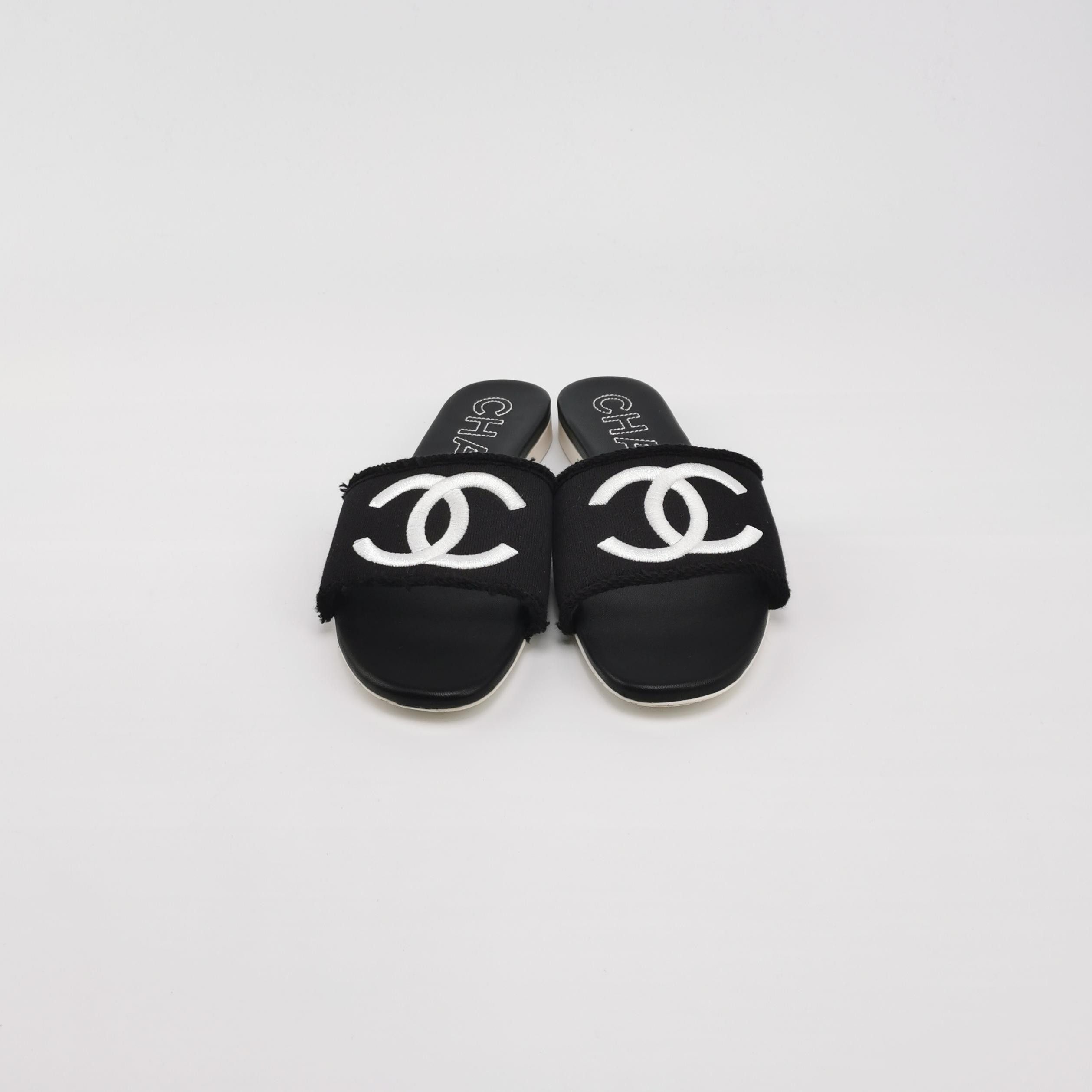 Chanel Chanel Women 6 Sandals Size US 6 / IT 36 - 3 Thumbnail